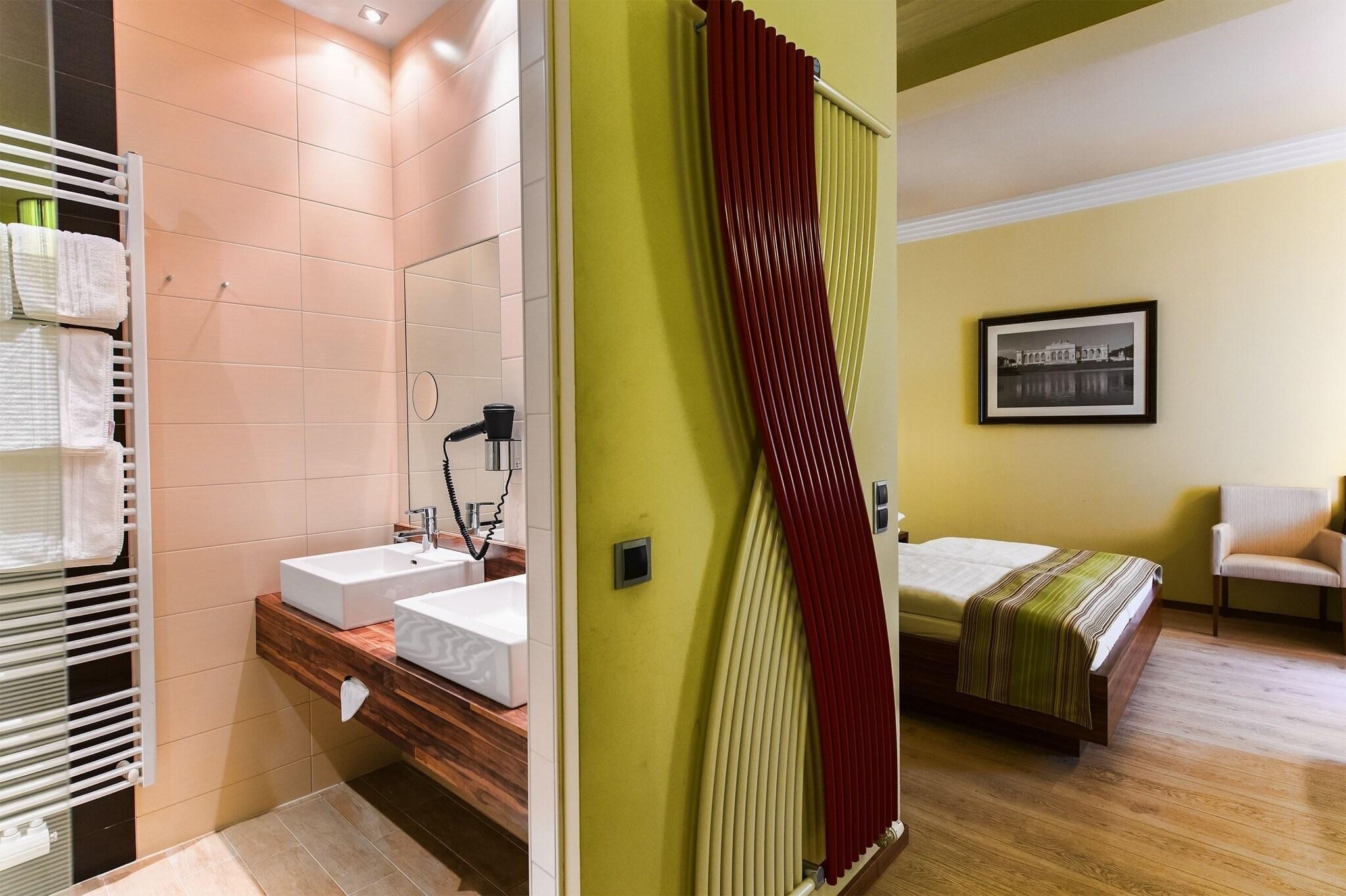 Hotel Vienna, photo 102 of 121
