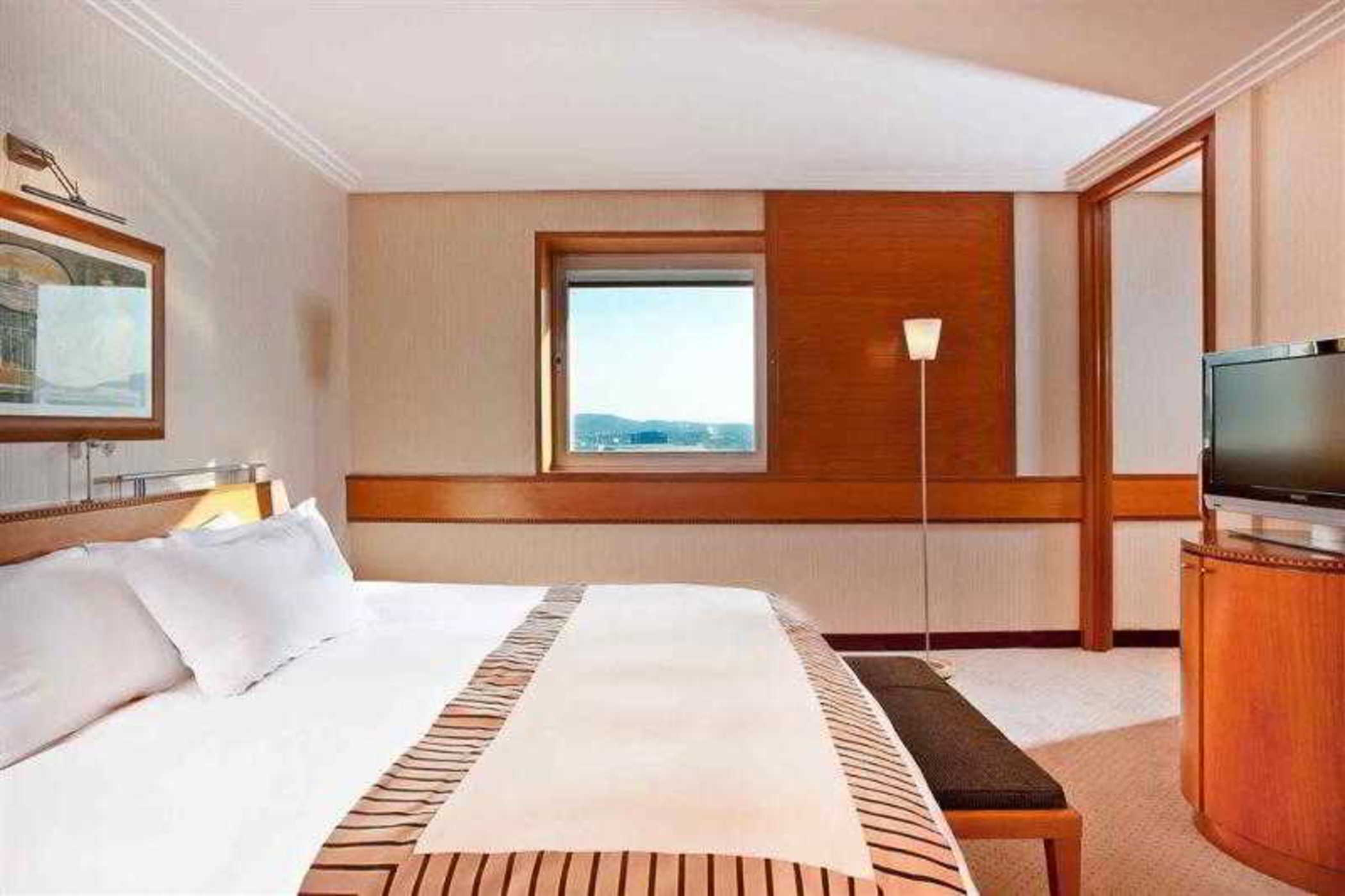Sofitel Athens Airport