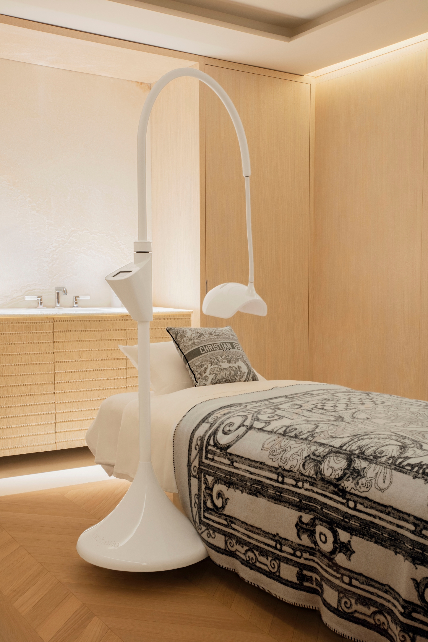 Plaza Athenee, photo 16 of 20