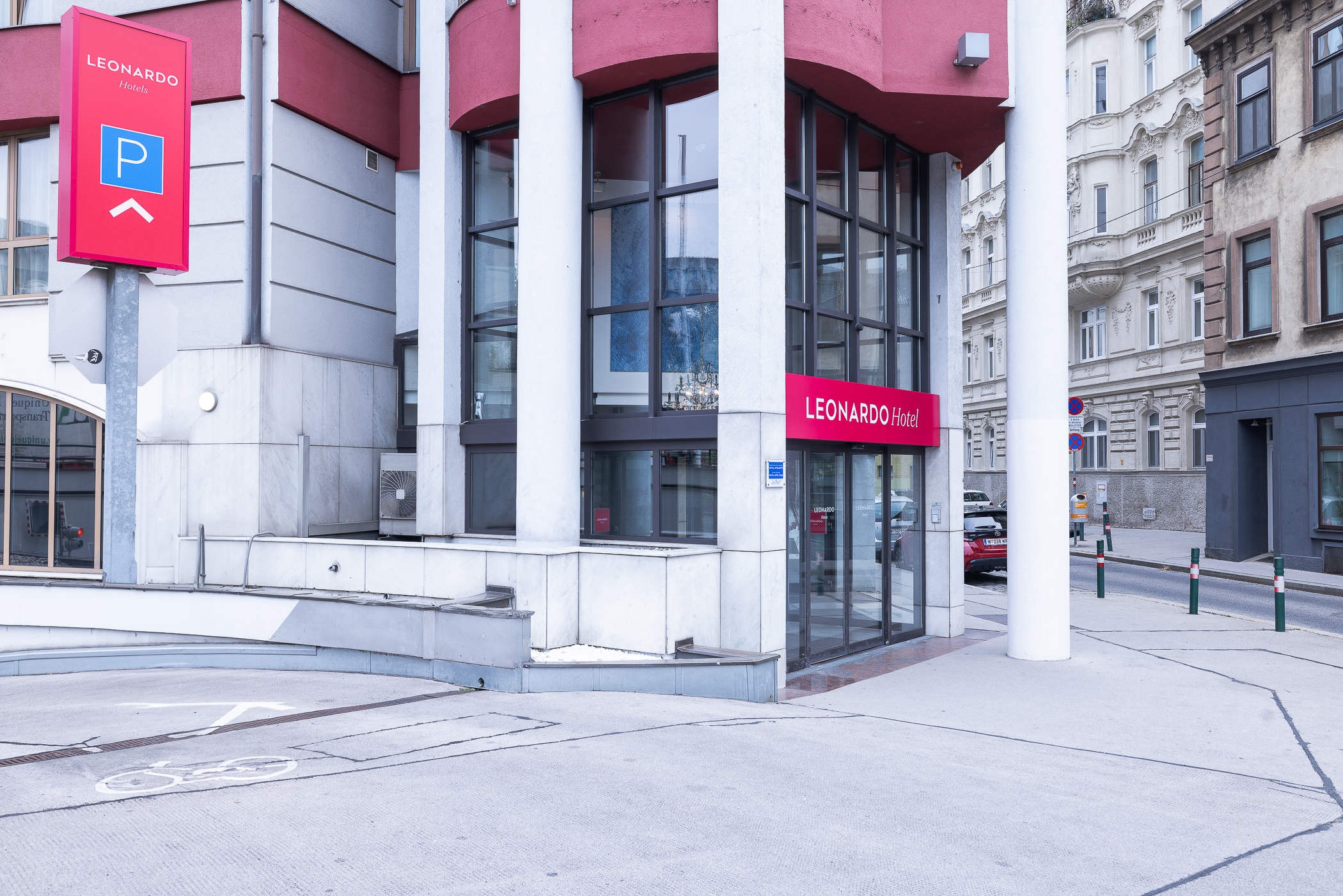 Leonardo Vienna Westbahnhof, photo 1 of 20