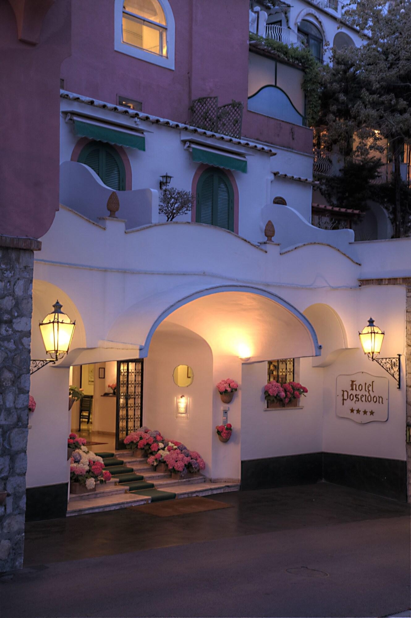 Hotel Poseidon, photo 32 of 179