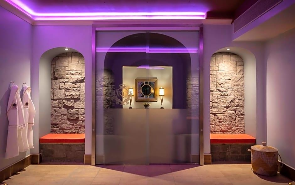 Kilronan Castle OIH, photo 24 of 33
