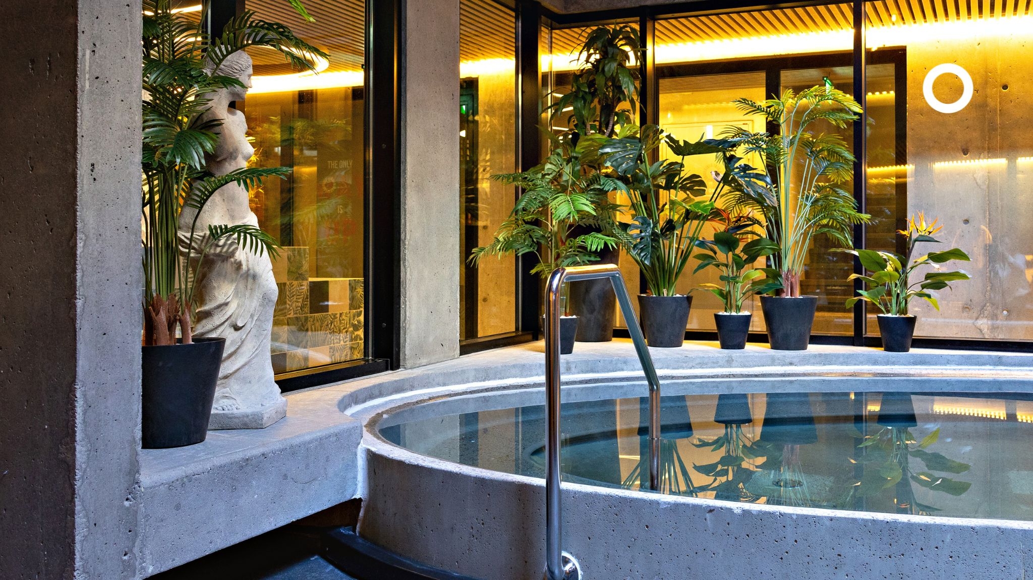 Grandi by Center Hotels, photo 14 of 28