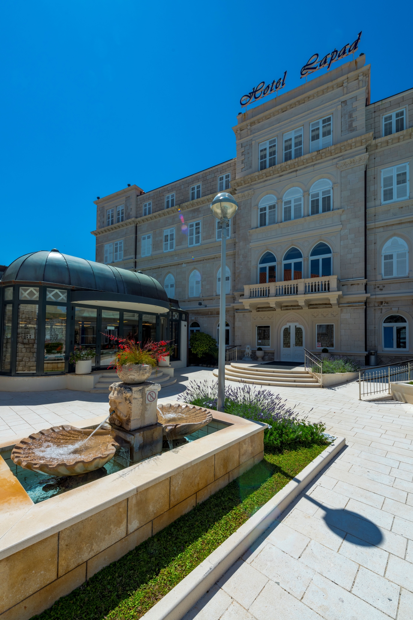Lapad, photo 9 of 57
