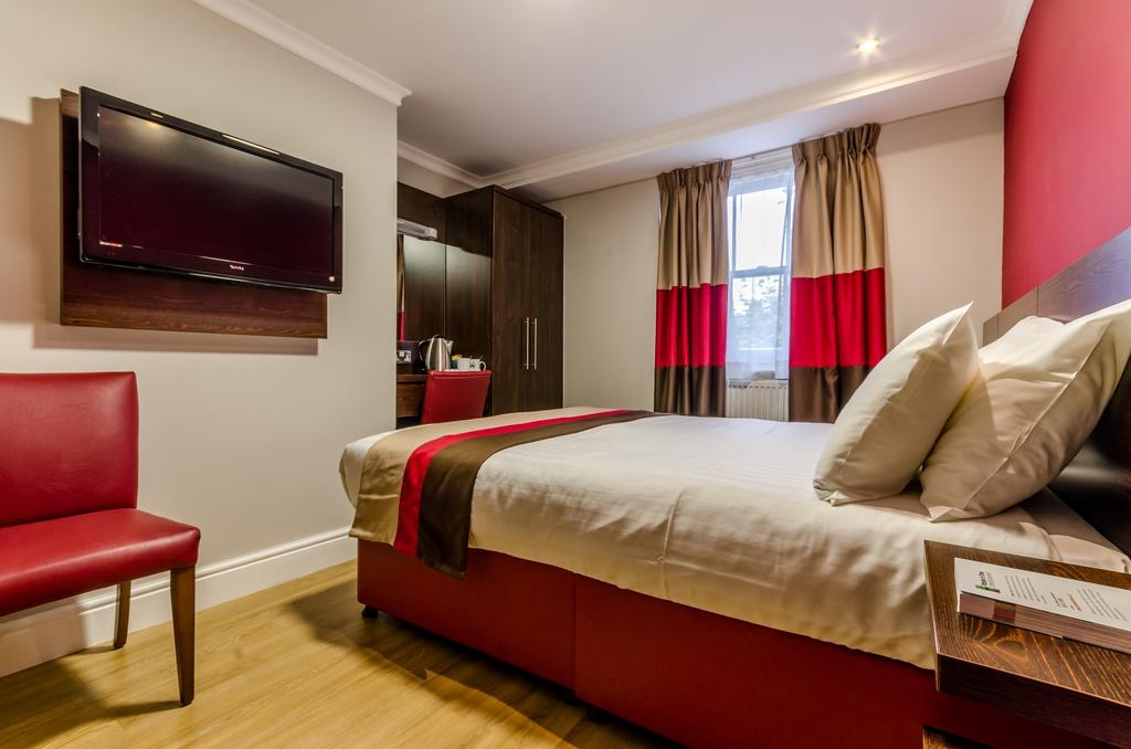 The Royal Cambridge, photo 16 of 23