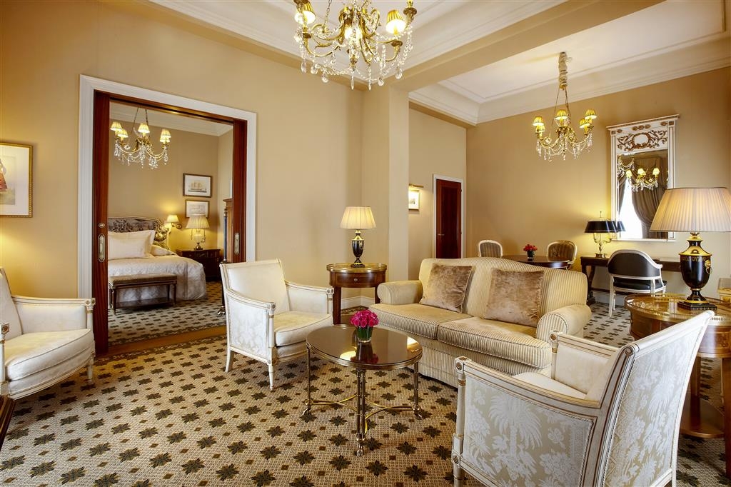 Grande Bretagne, A Luxury Collection Hotel, photo 171 of 199
