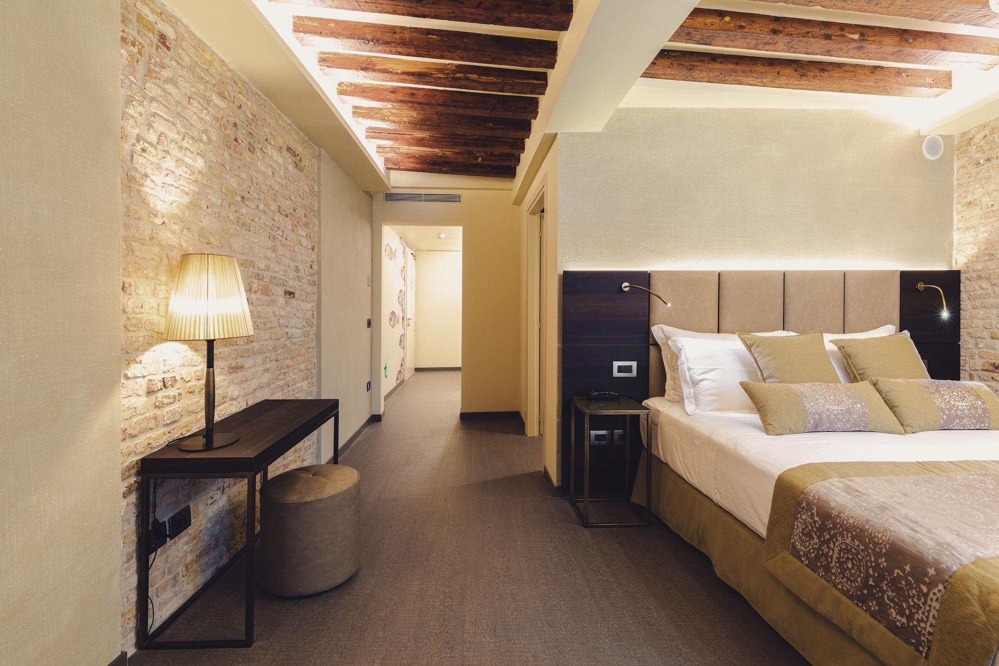 Hotel Aquarius Venice, photo 17 of 53
