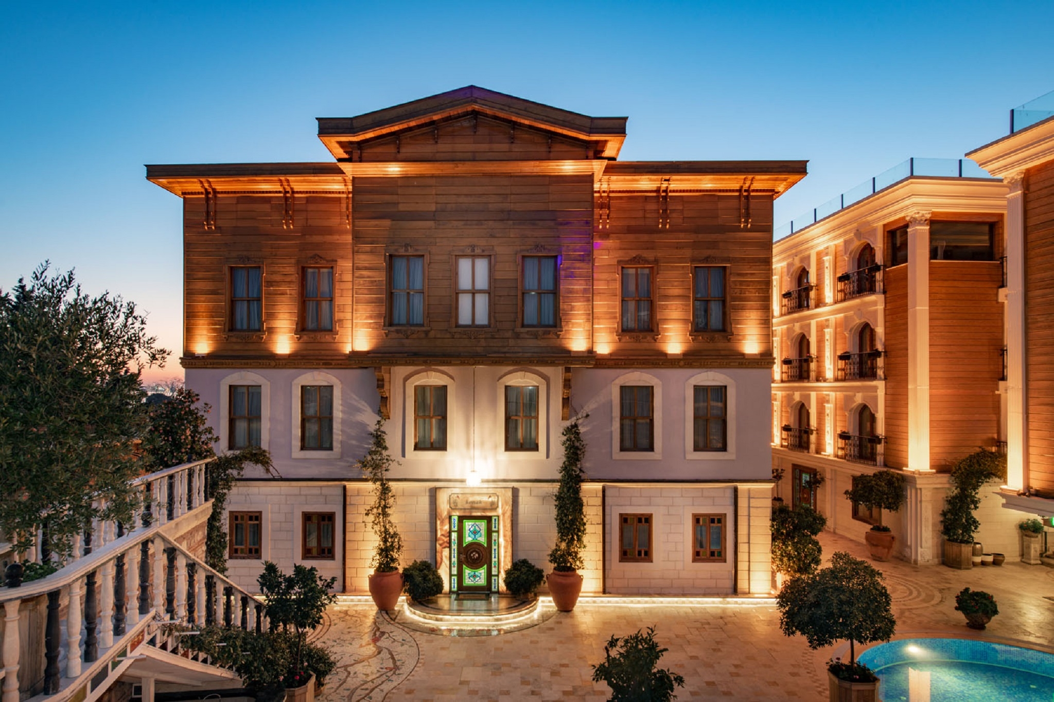 Seven Hills Palace &amp; Spa, photo 1 of 60