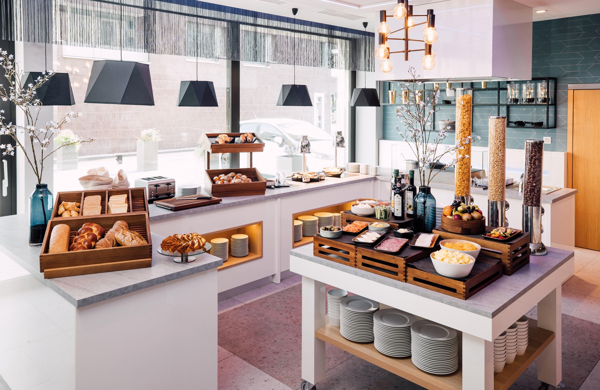 Leonardo Hotel Zurich Airport, photo 9 of 41