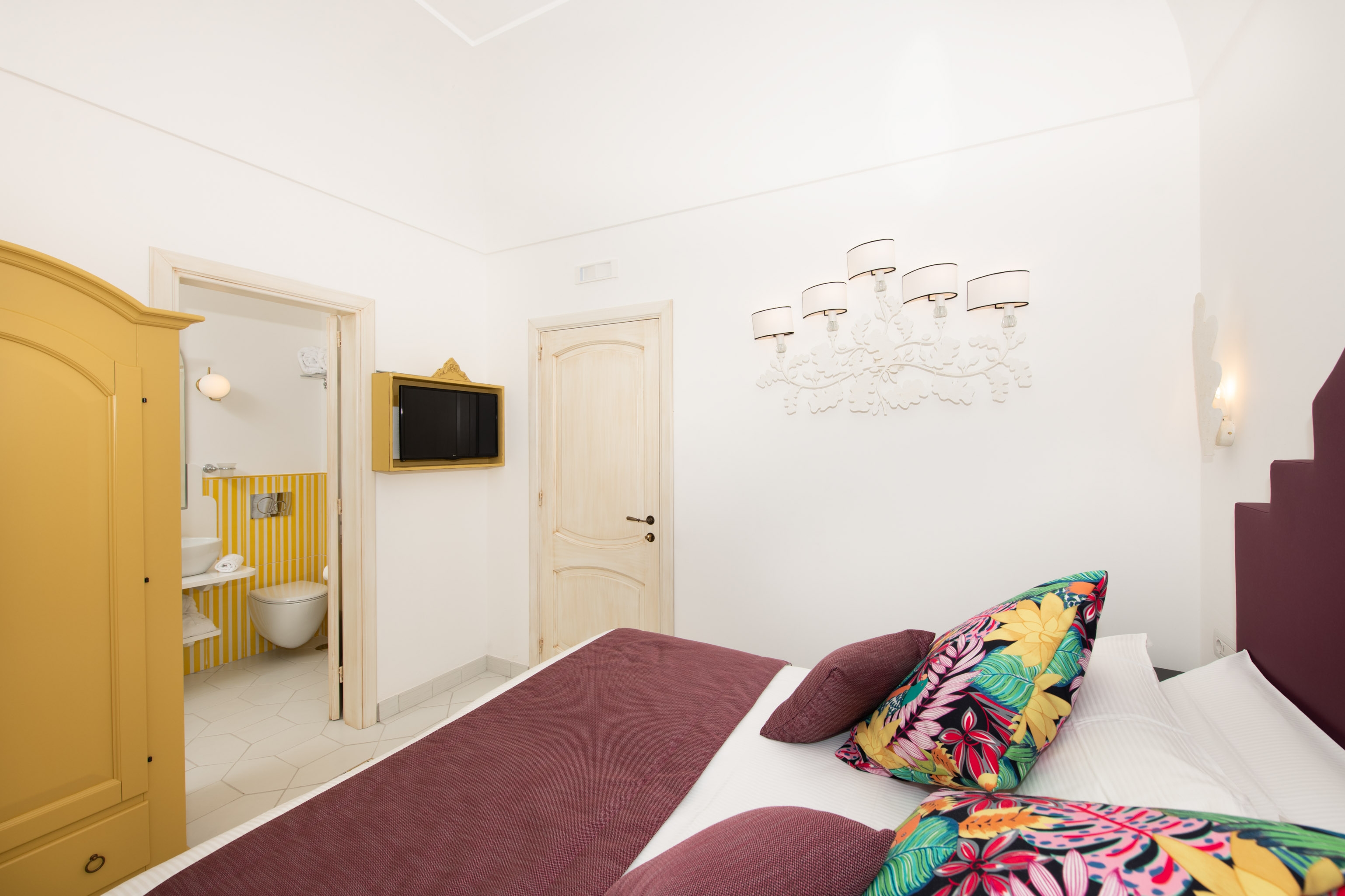 Eden Roc Suites, photo 105 of 146