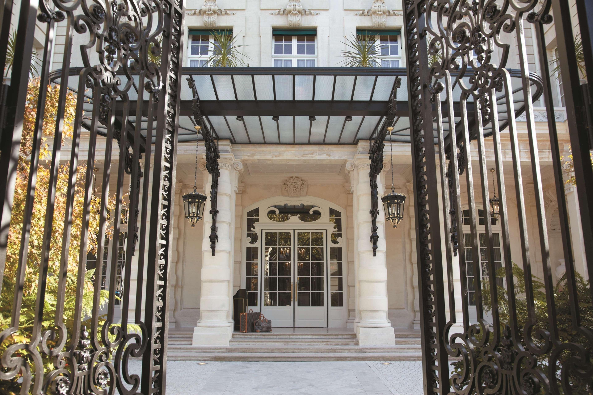 Shangri-La Hotel Paris, photo 20 of 192