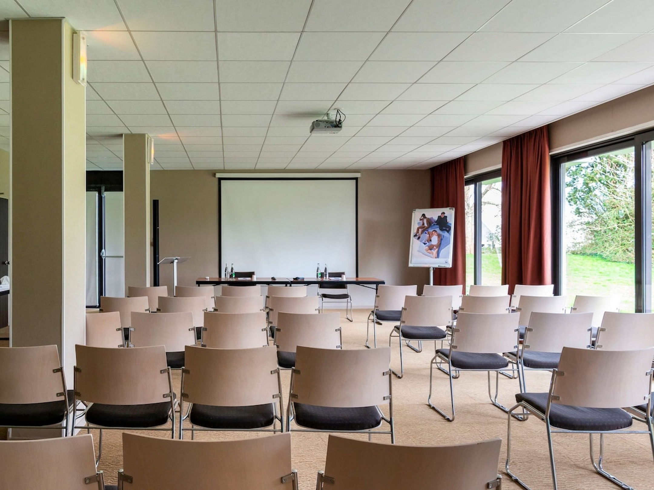 Novotel Bayeux, photo 66 of 192