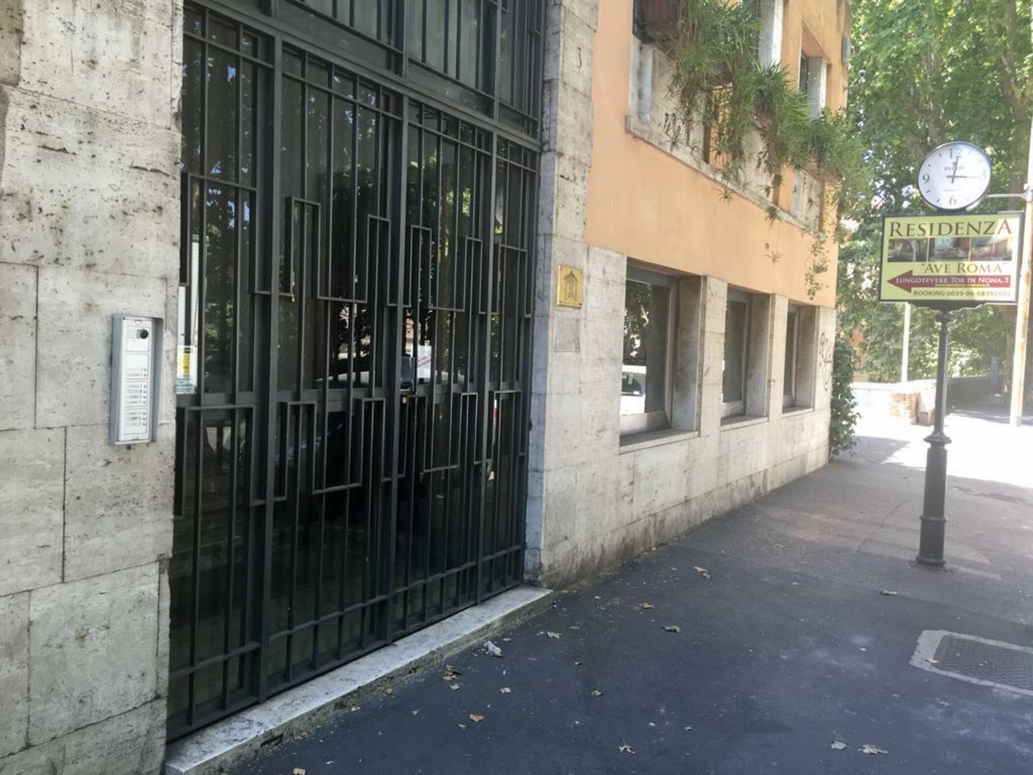 Residenza Ave Roma, photo 2 of 11