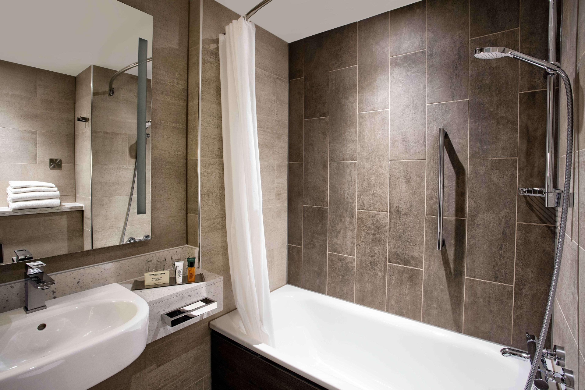 Hilton Edinburgh Carlton, photo 48 of 73