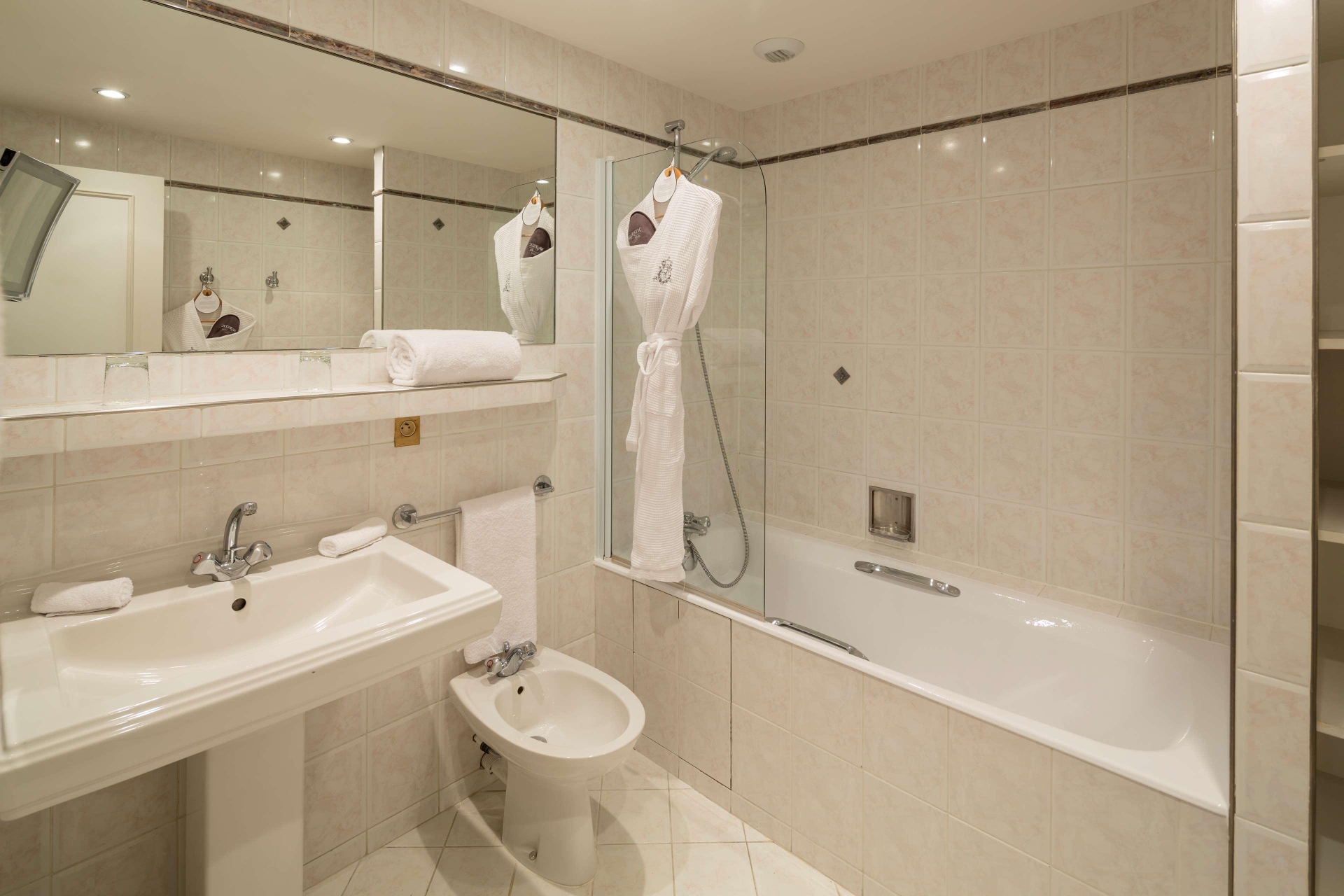 Majestic Hotel-Spa Paris, photo 33 of 94