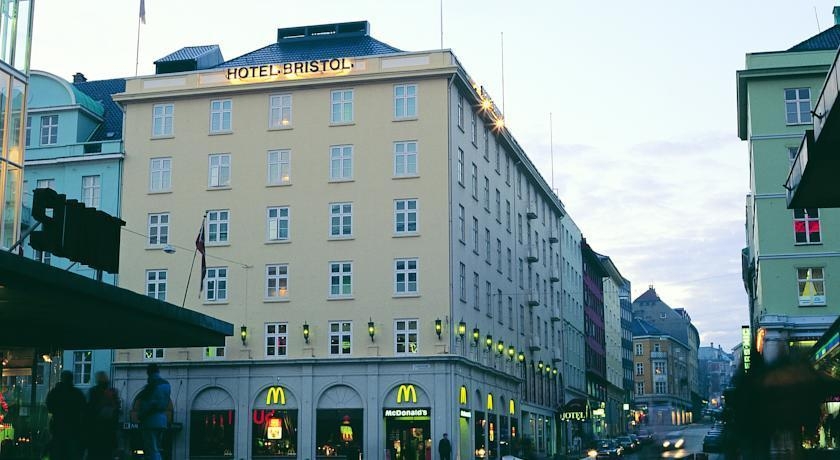 Thon Hotel Bristol hotel exterior