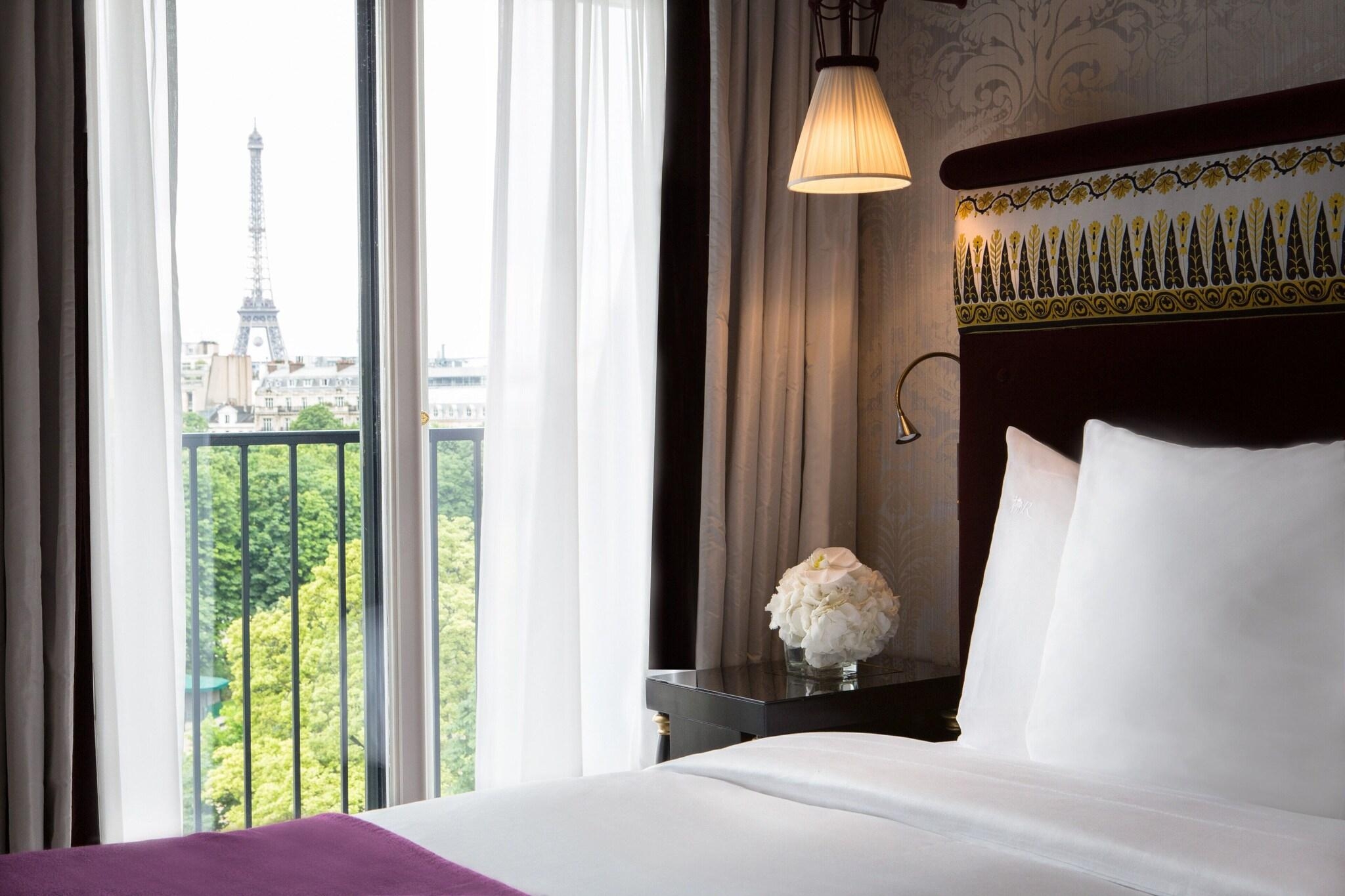 La Reserve Paris Hotel and Spa hotel exterior