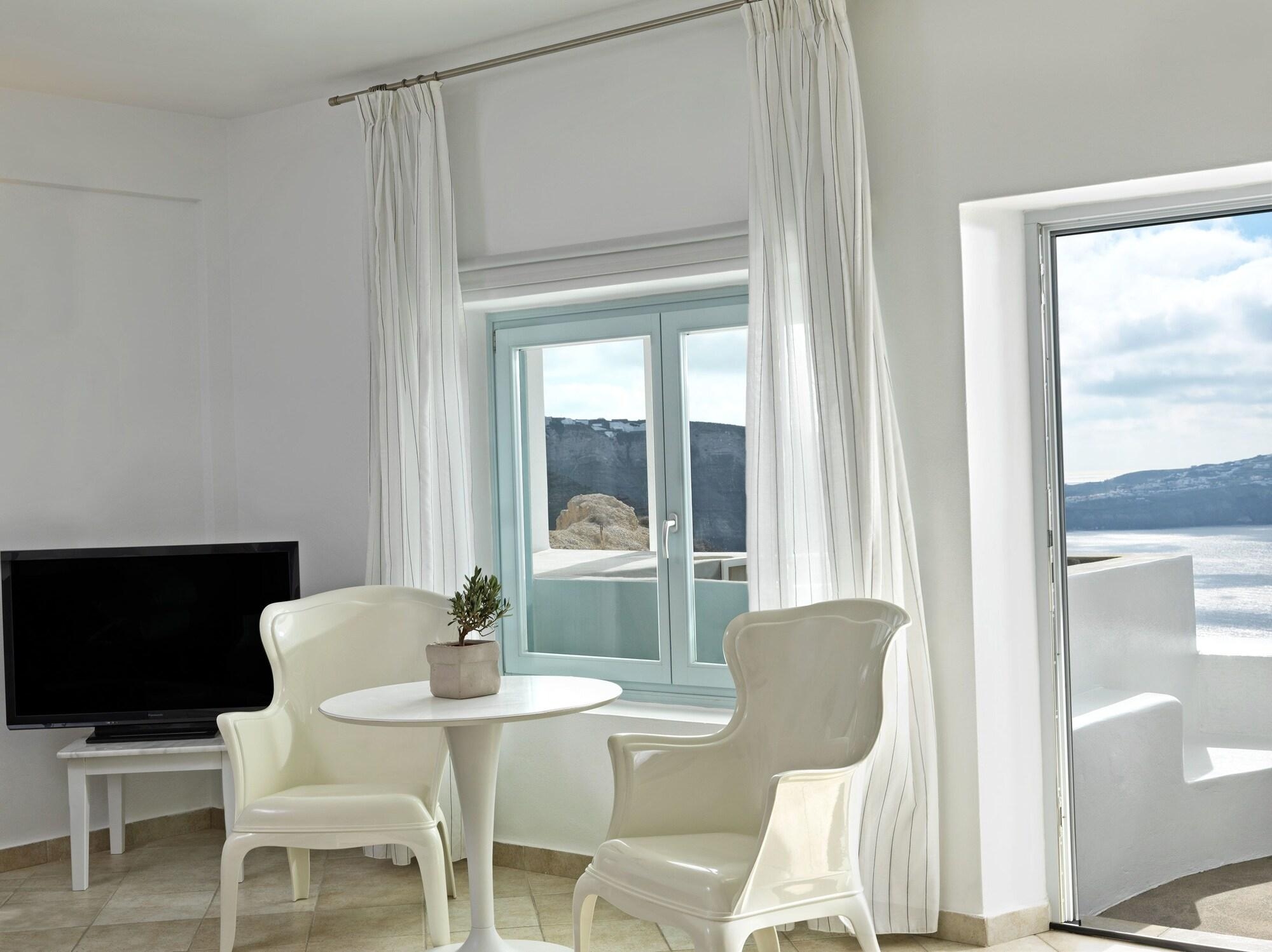 Lilium Hotel, photo 13 of 95