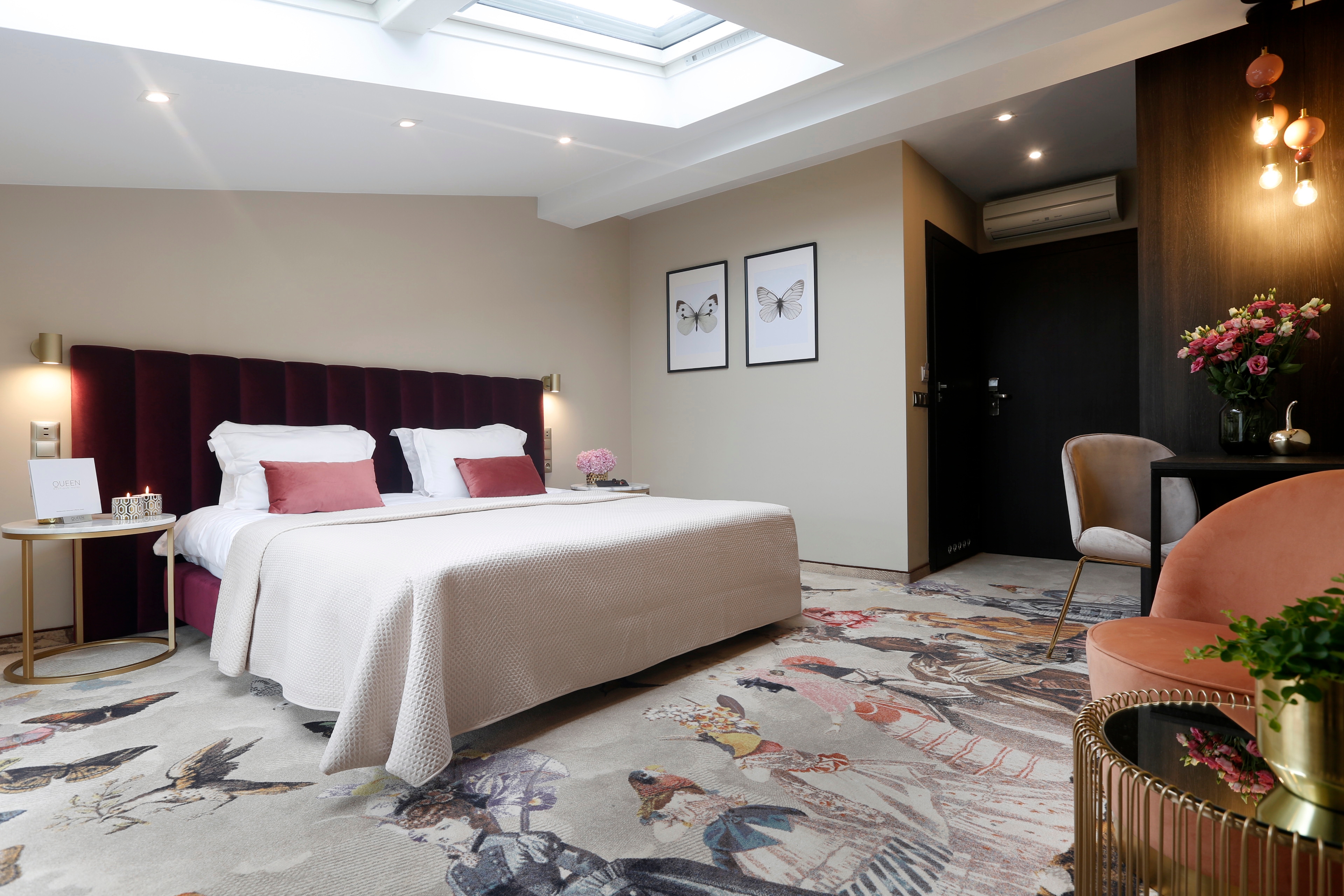 Queen Boutique Hotel, photo 8 of 65