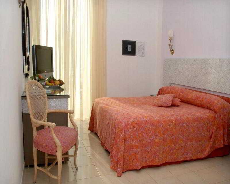Marina Riviera, photo 5 of 48
