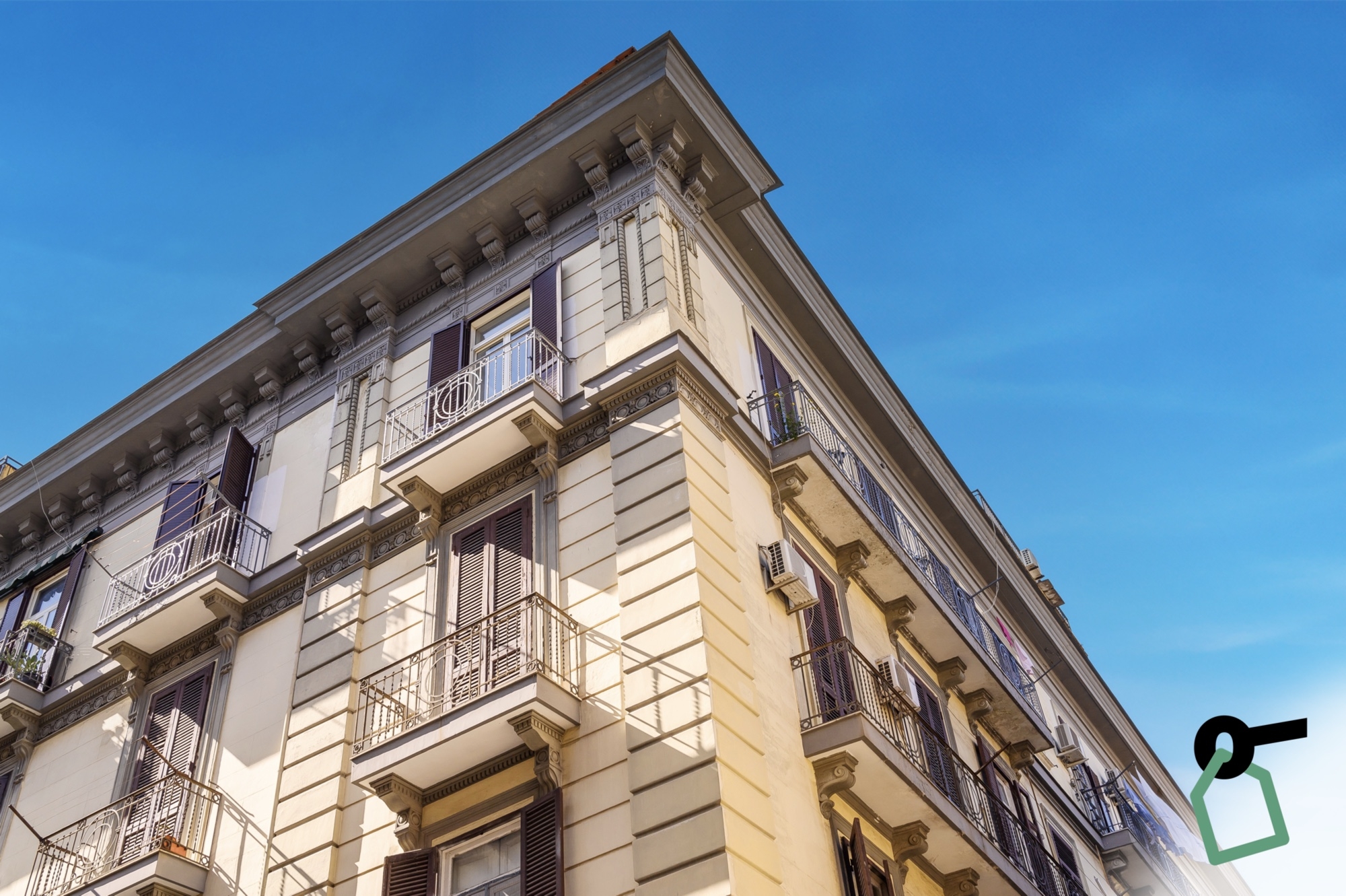 Palazzo Sant'Arcangelo, photo 1 of 70