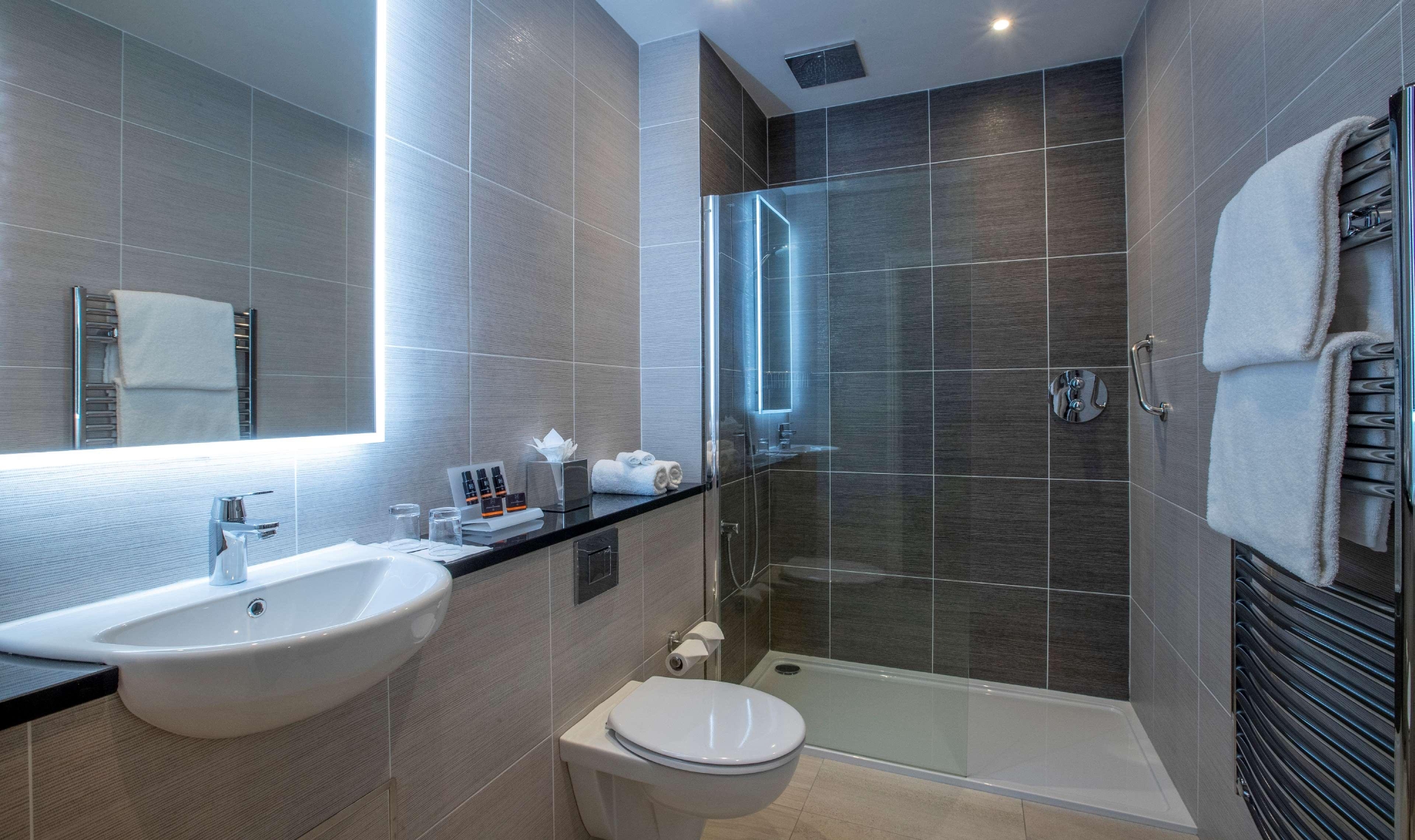 The Fleet Hotel, photo 10 of 26