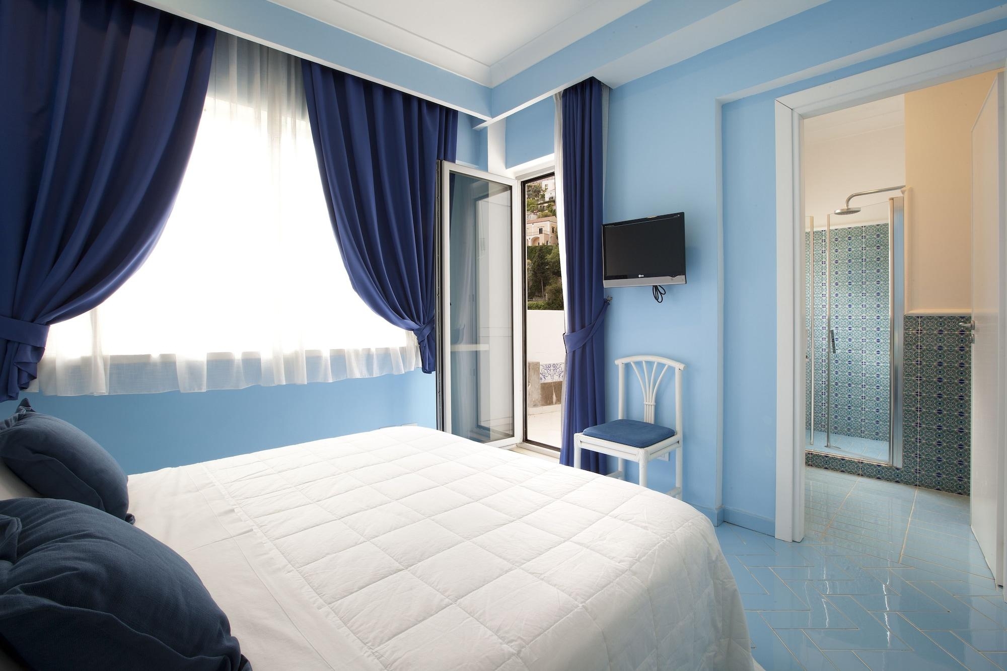 Hotel Bougainville, photo 37 of 82