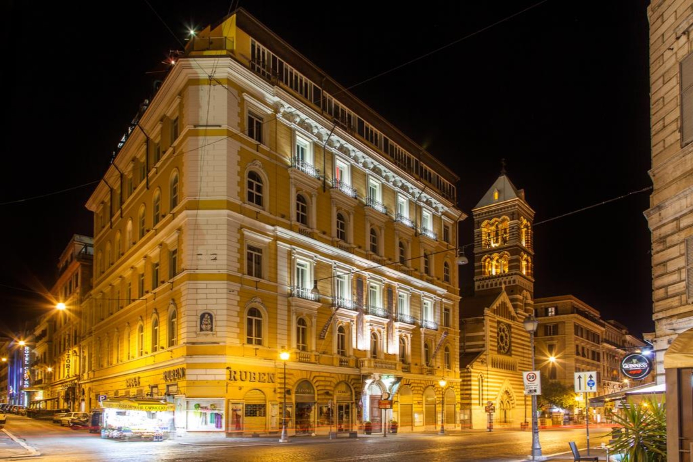 La Griffe Roma hotel exterior