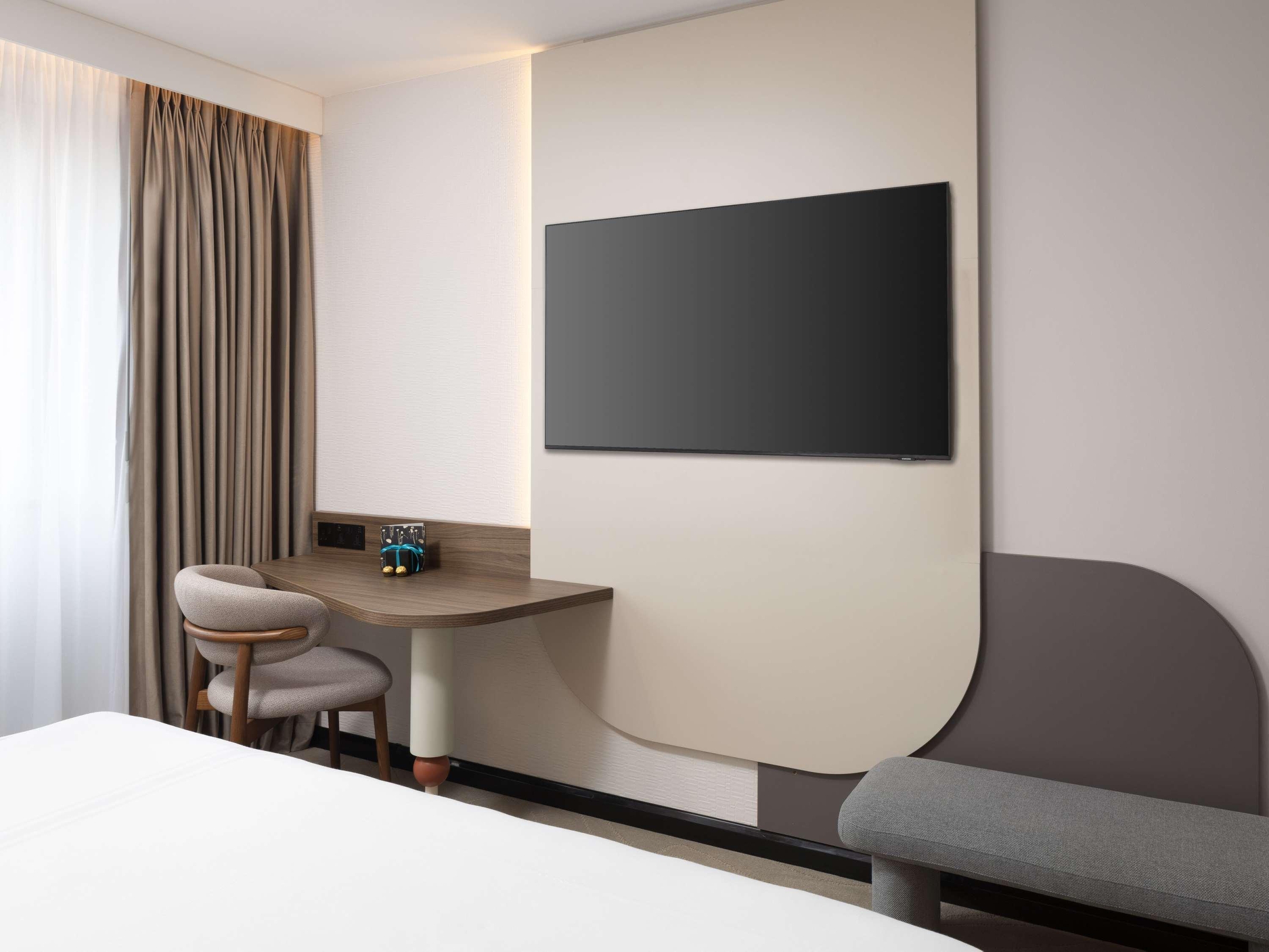 Mercure London Earls Court, photo 22 of 158