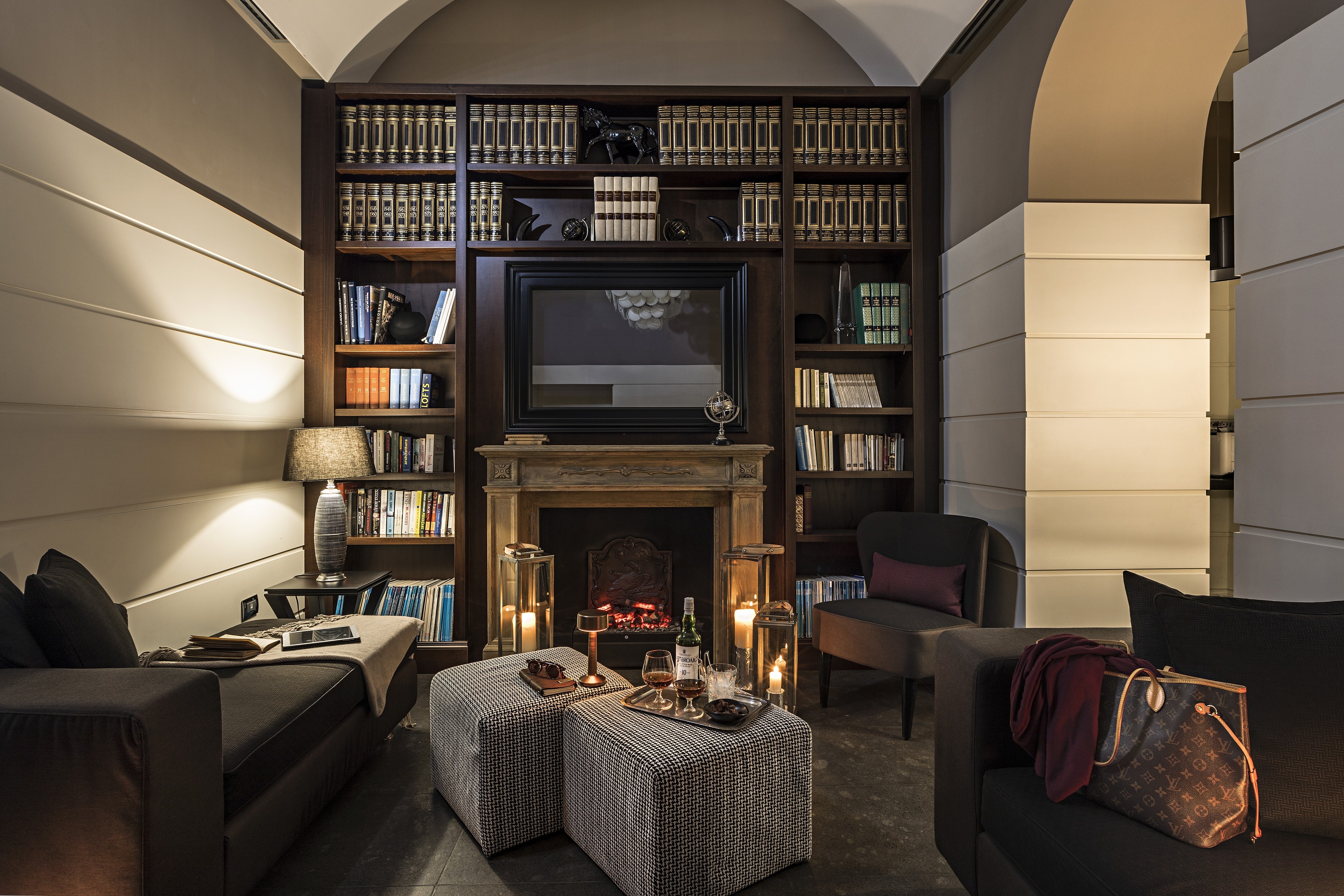 The Independent Hotel, photo 12 of 63