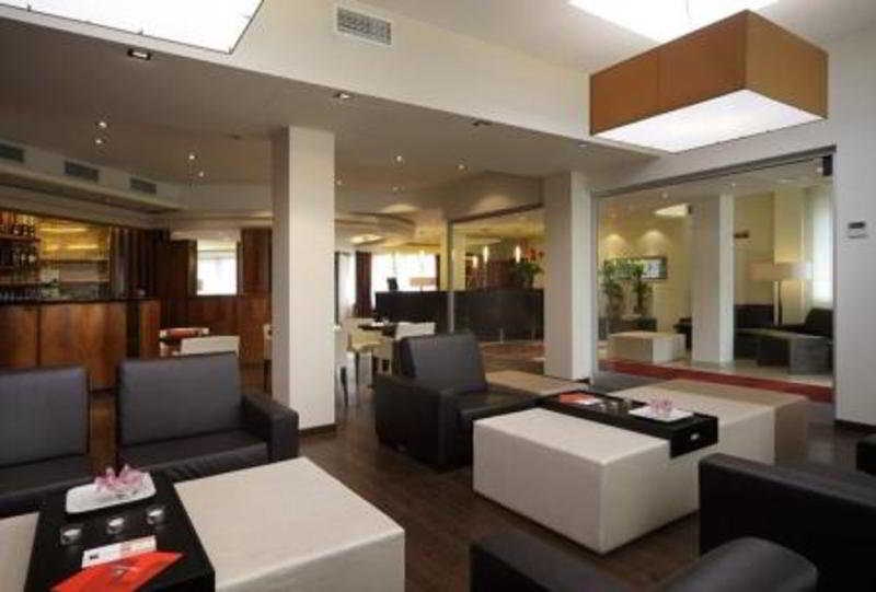 Smart Hotel Holiday, photo 30 of 34
