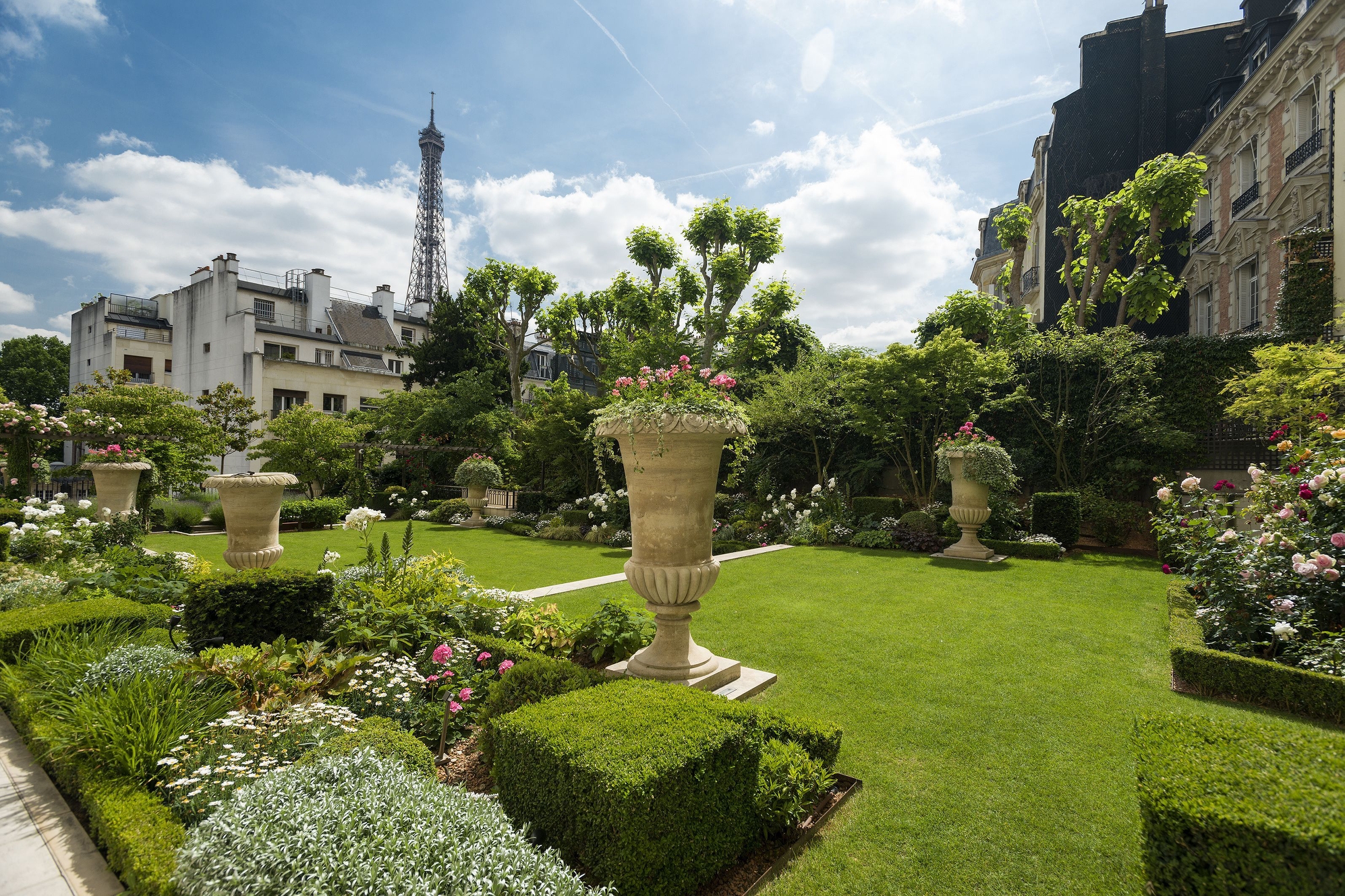 Shangri-La Hotel Paris, photo 3 of 192