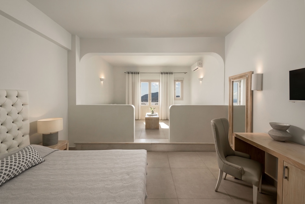 Santorini Palace Hotel, photo 45 of 88