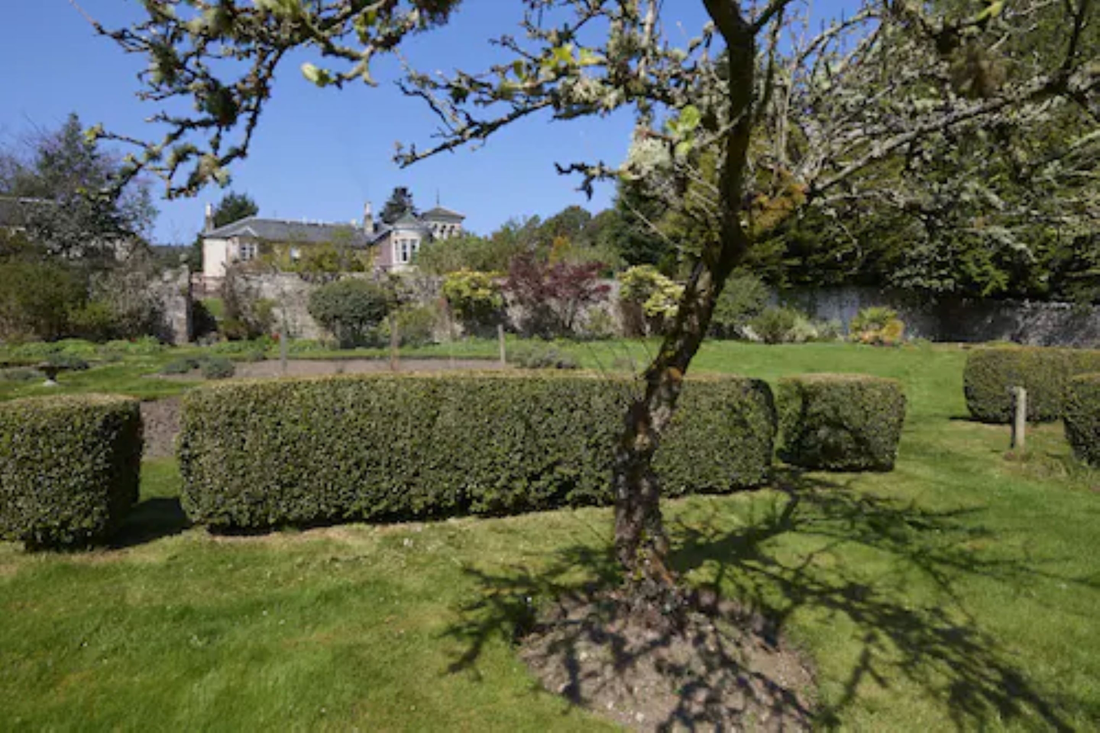 Loch Ness Country House Hotel, photo 3 of 19
