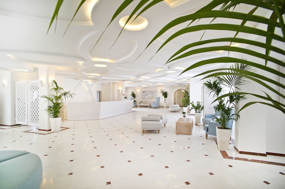 Santorini Palace Hotel, photo 9 of 88