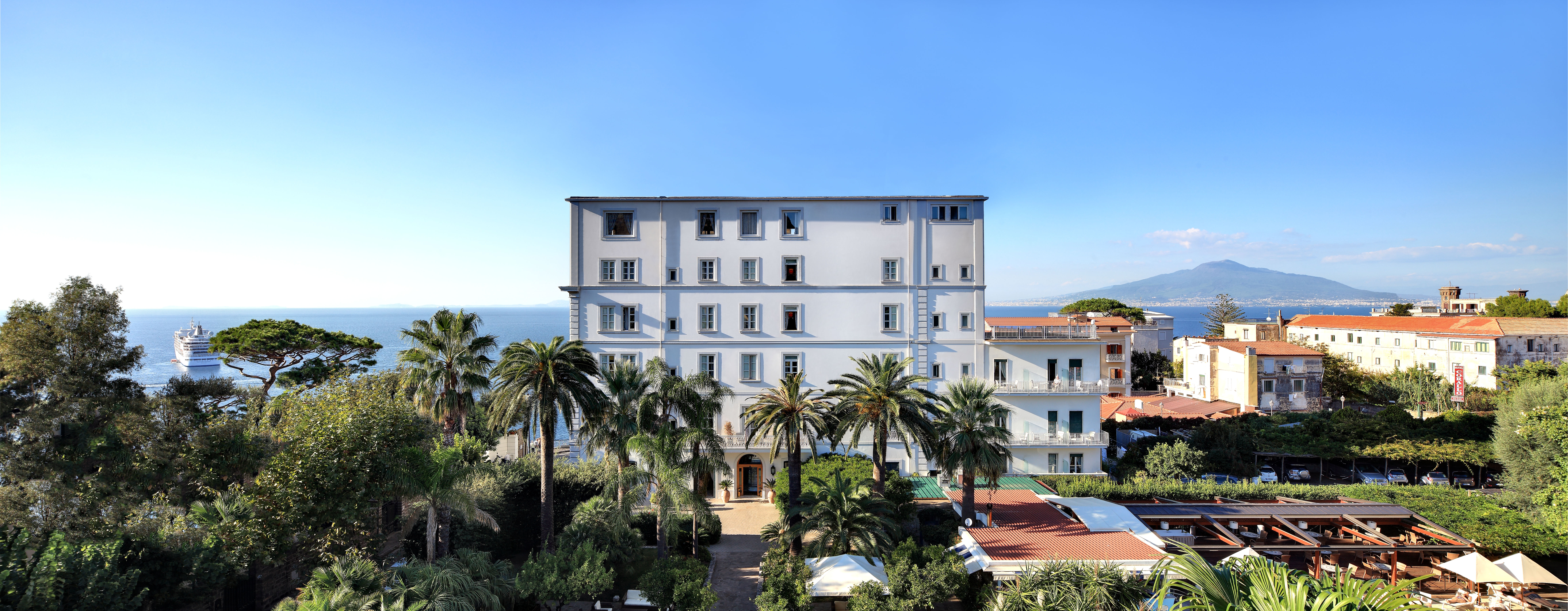 Hotel Mediterraneo Sorrento, photo 1 of 32
