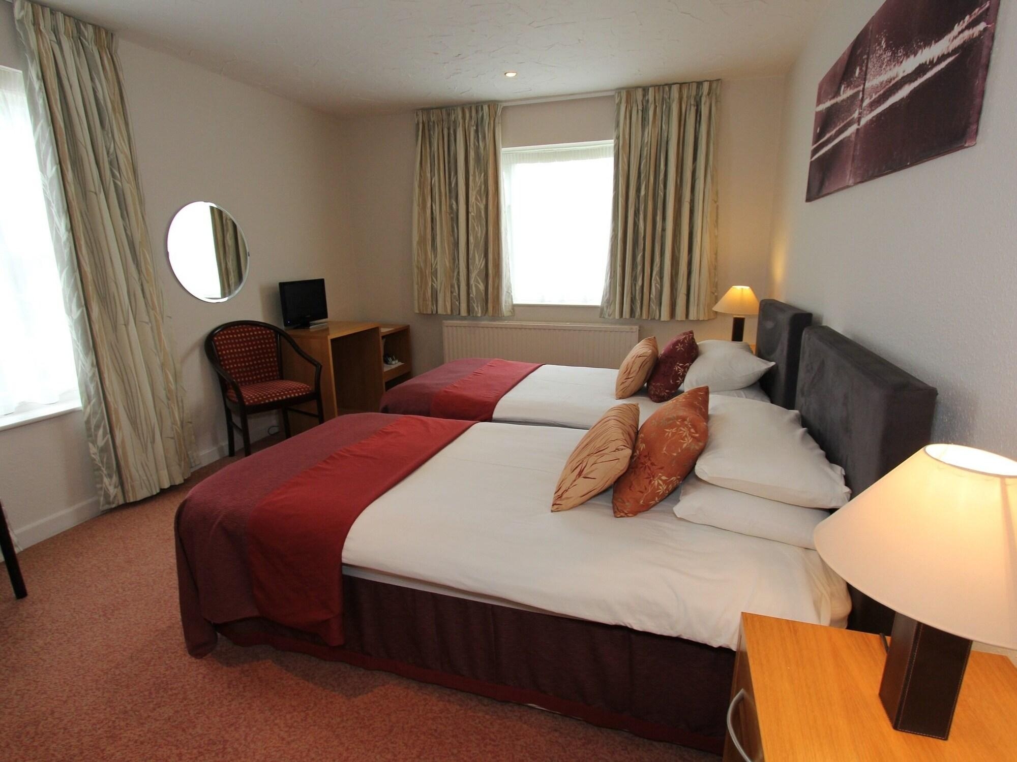 Nanhoron Arms Hotel, photo 40 of 102