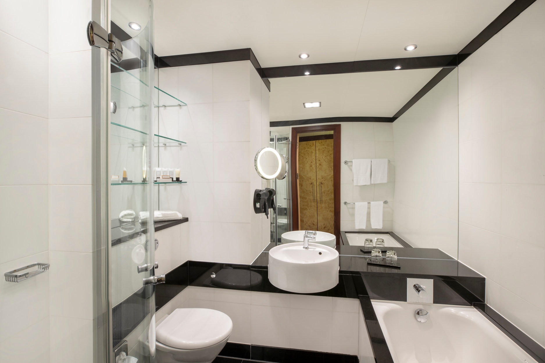 Leonardo Royal Hotel London St Pauls, photo 5 of 16