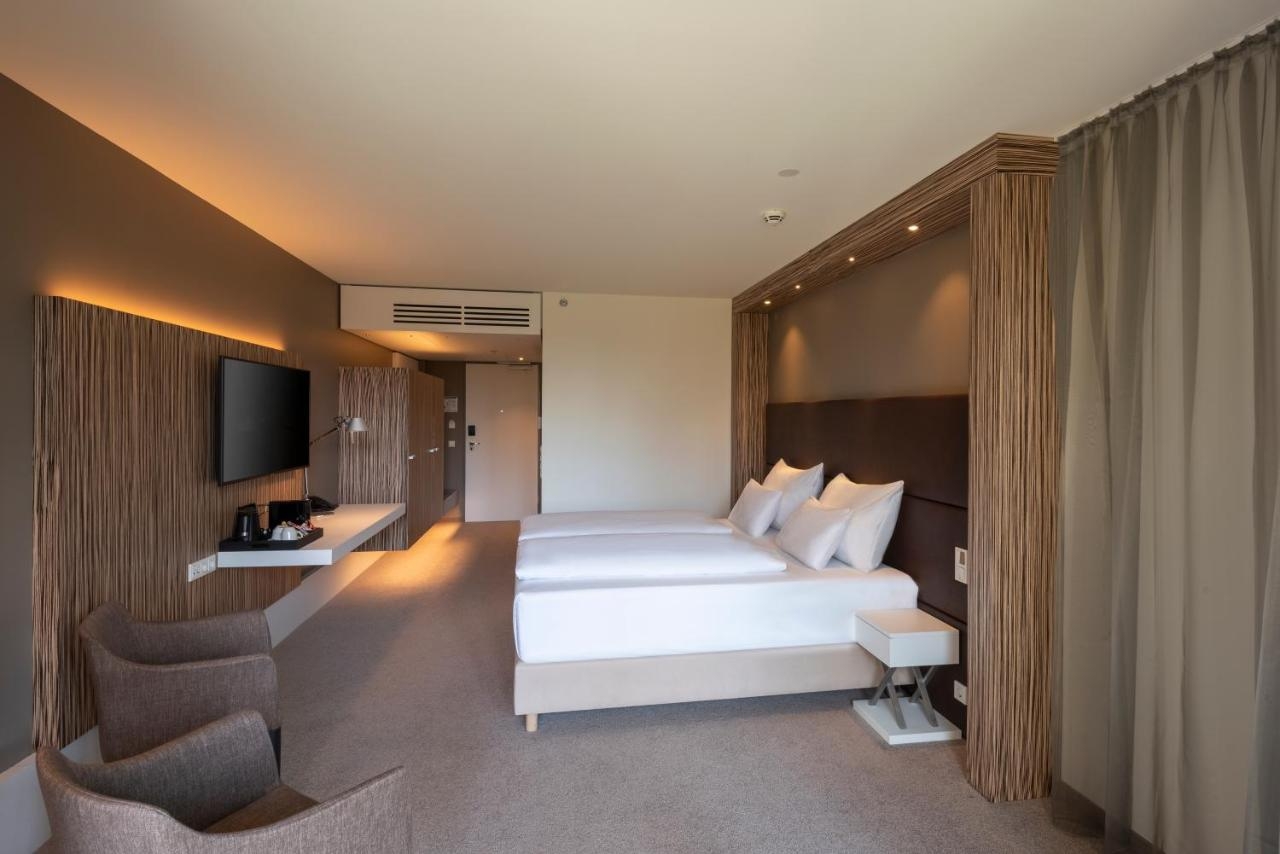 DoubleTree by Hilton Vienna Schonbrunn, photo 28 of 67