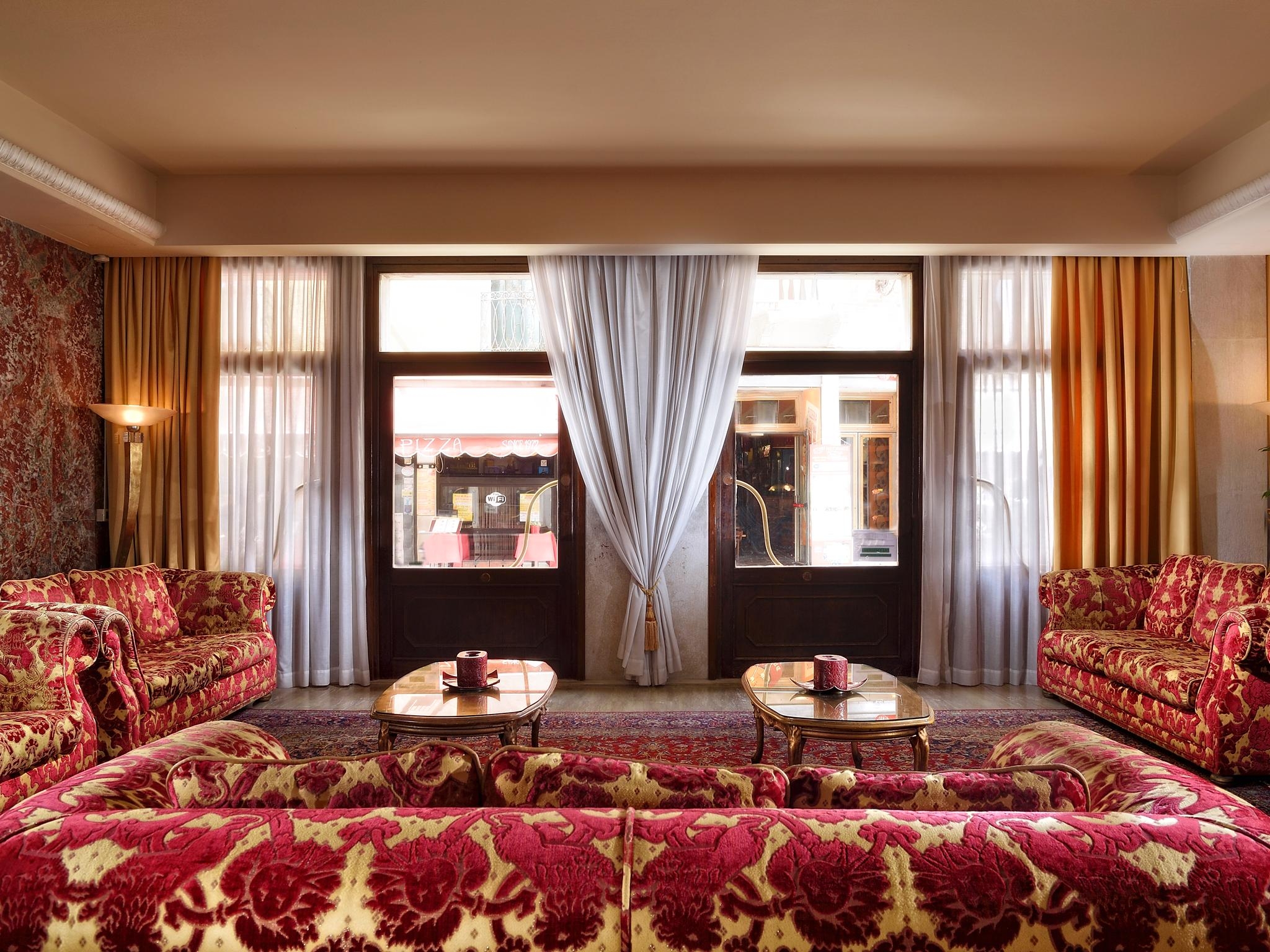 Principe, photo 10 of 26