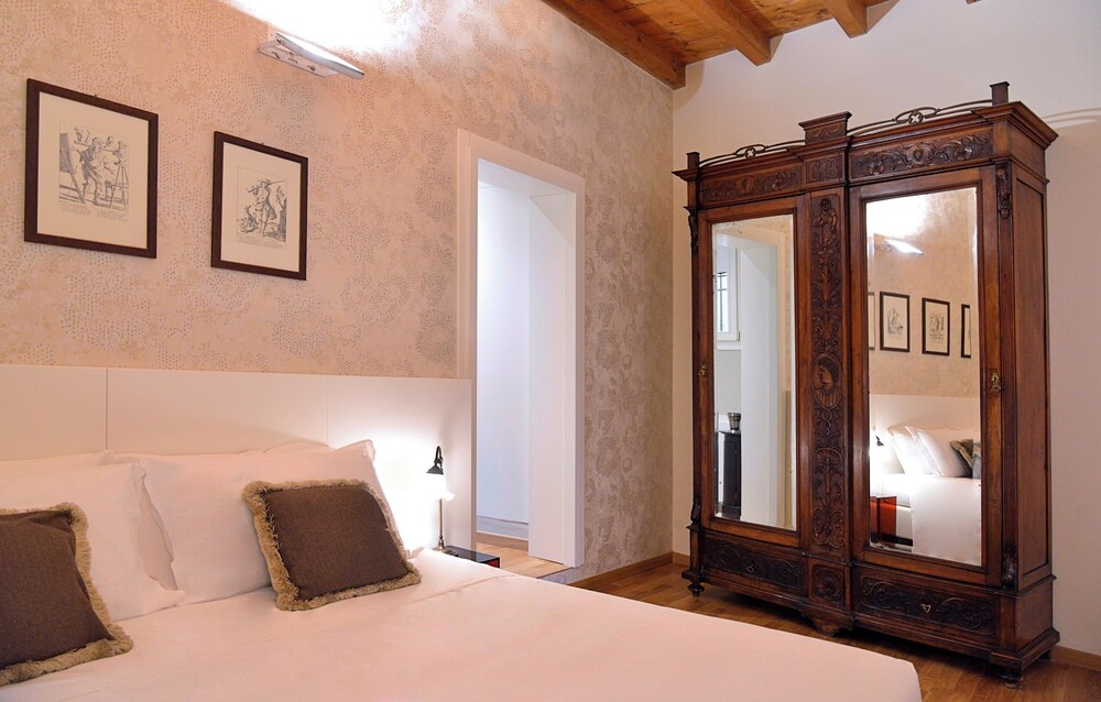 Phi Hotel Bologna Apartments, photo 21 of 68