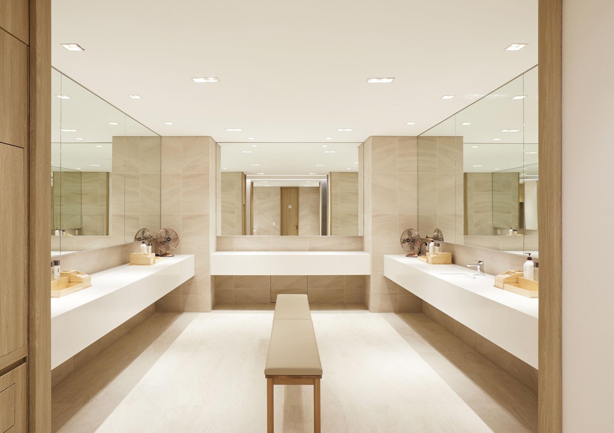 Lahan Hotel Jeonju - Travel Gay