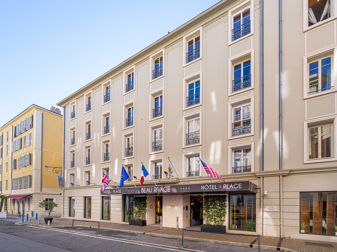 Beau Rivage Hotel