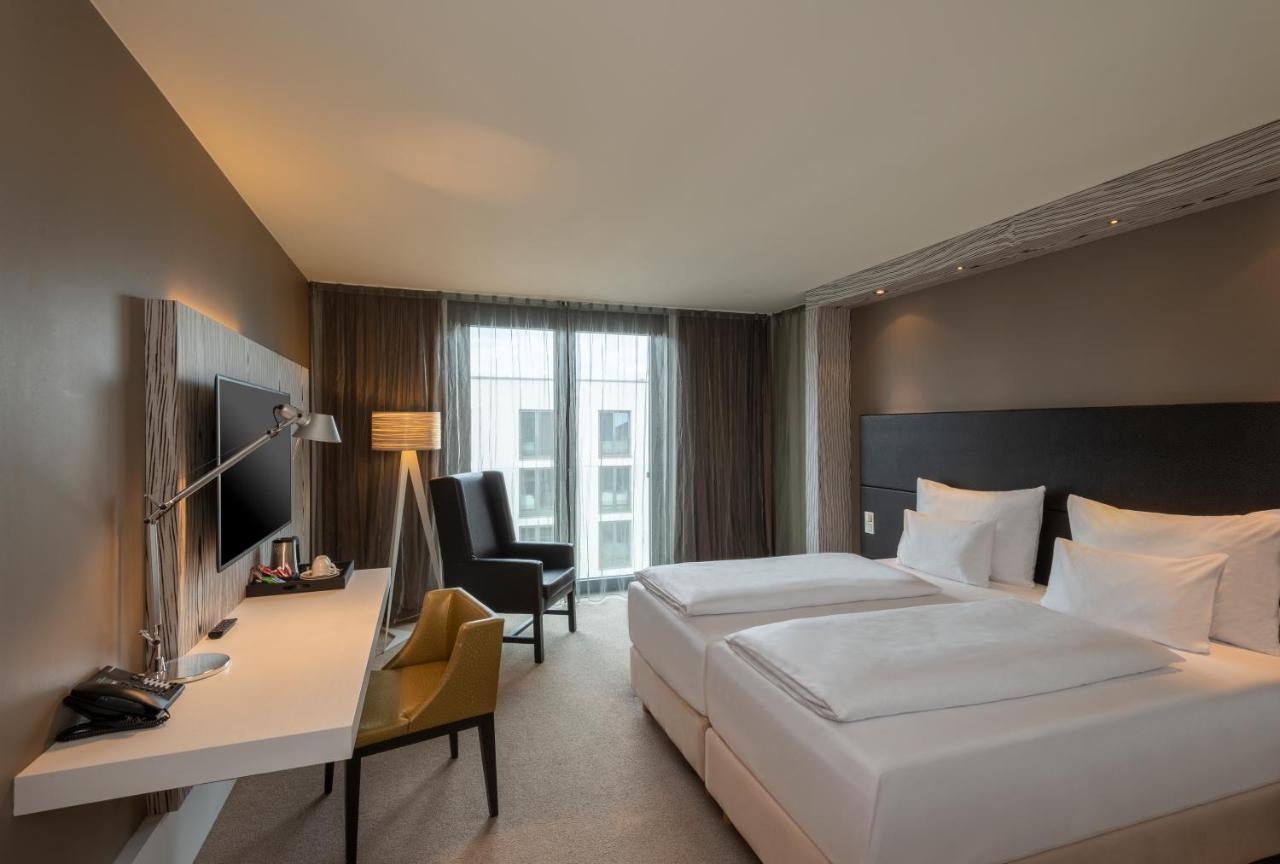 DoubleTree by Hilton Vienna Schonbrunn, photo 17 of 67