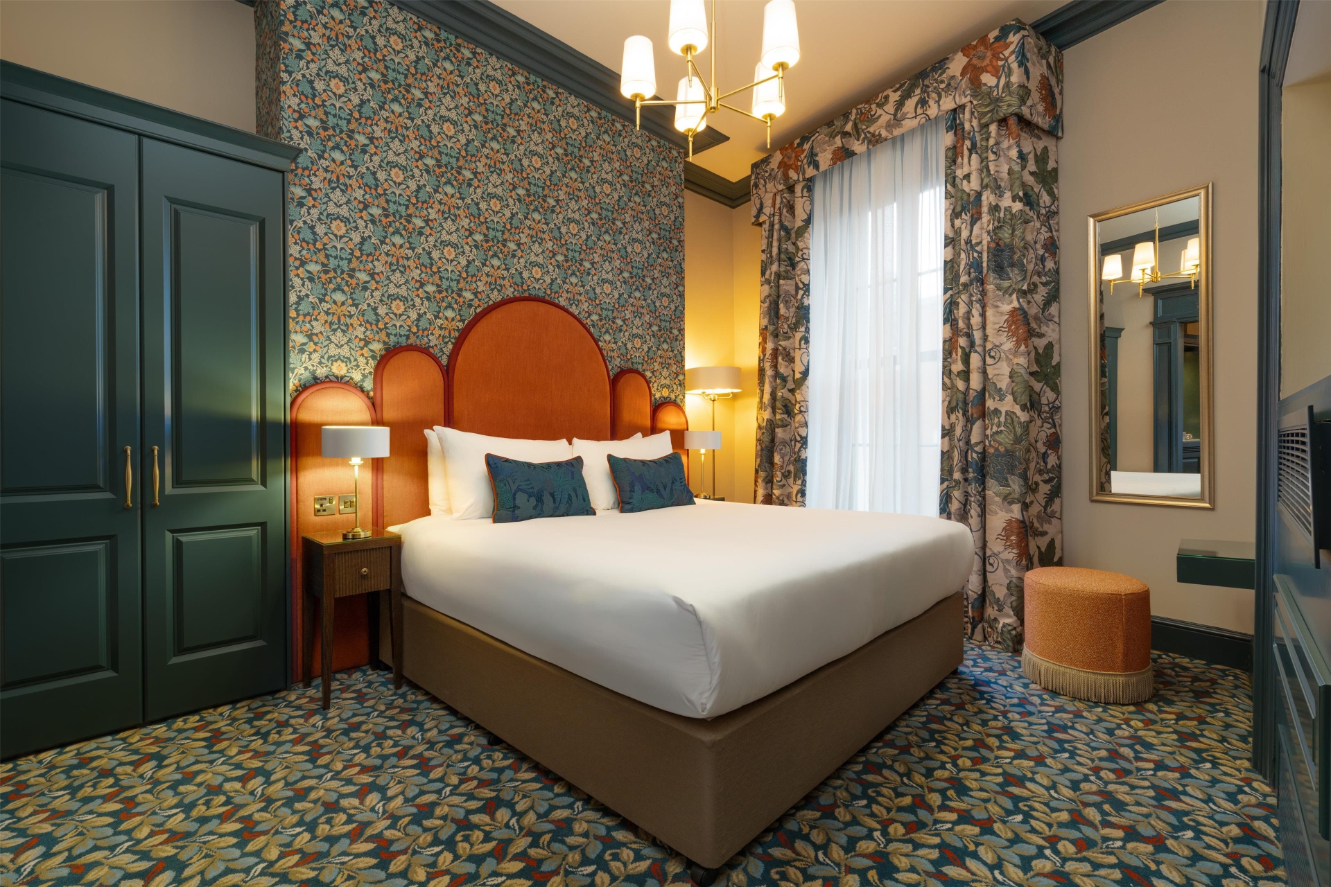 Trinity City Hotel, photo 7 of 47