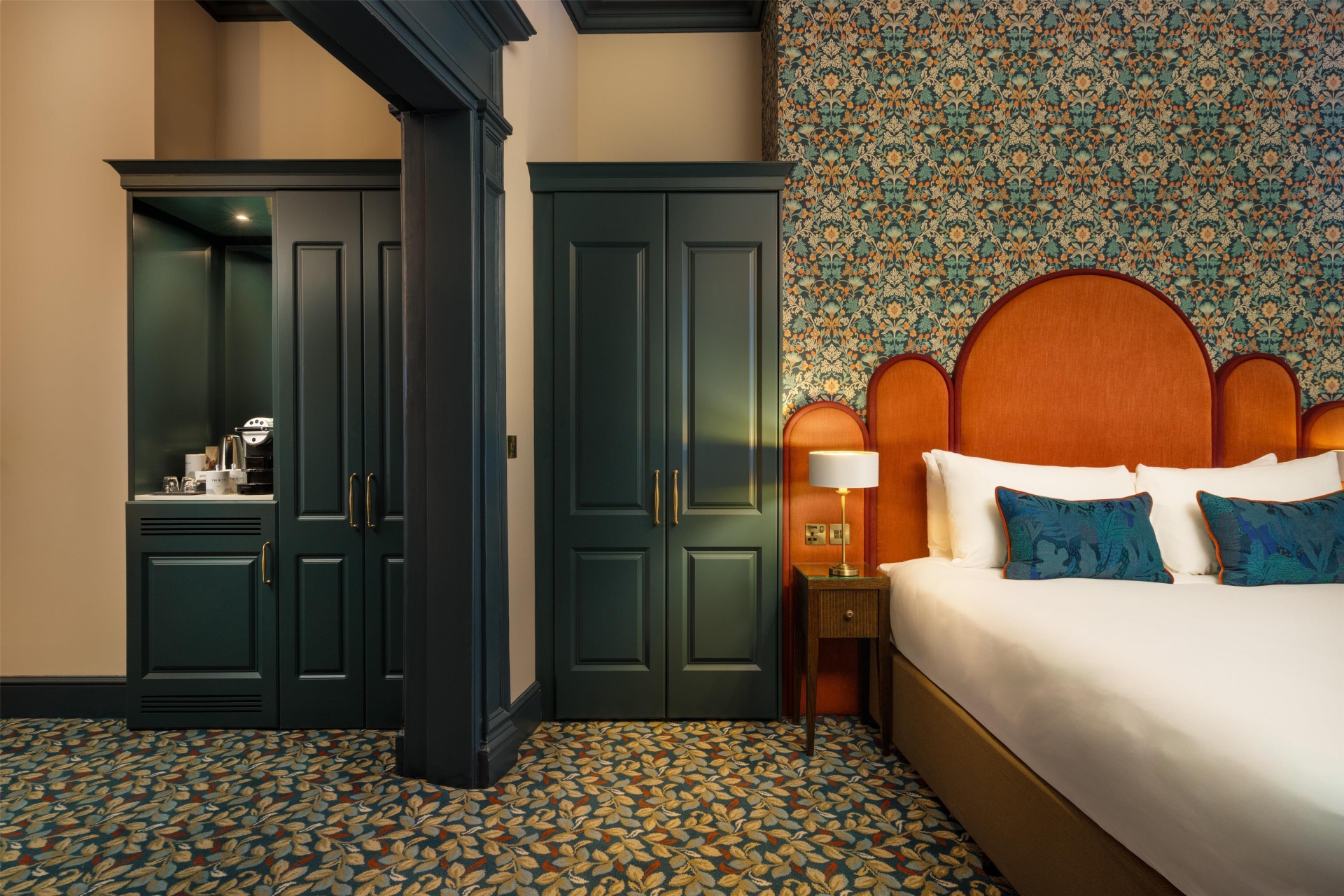 Trinity City Hotel, photo 10 of 47