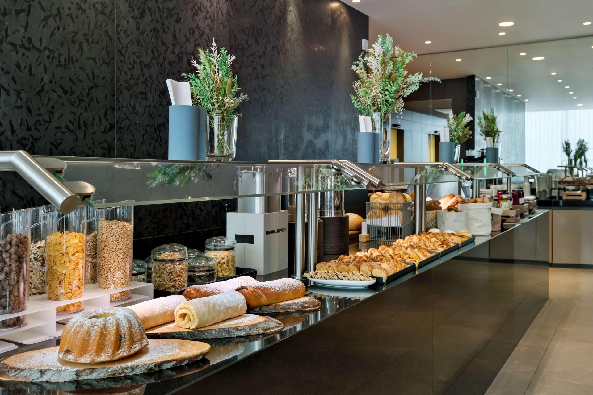 DoubleTree by Hilton Vienna Schonbrunn, photo 38 of 67