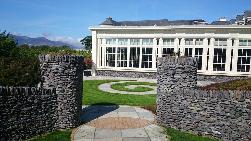 The Heights Hotel Killarney, photo 1 of 24