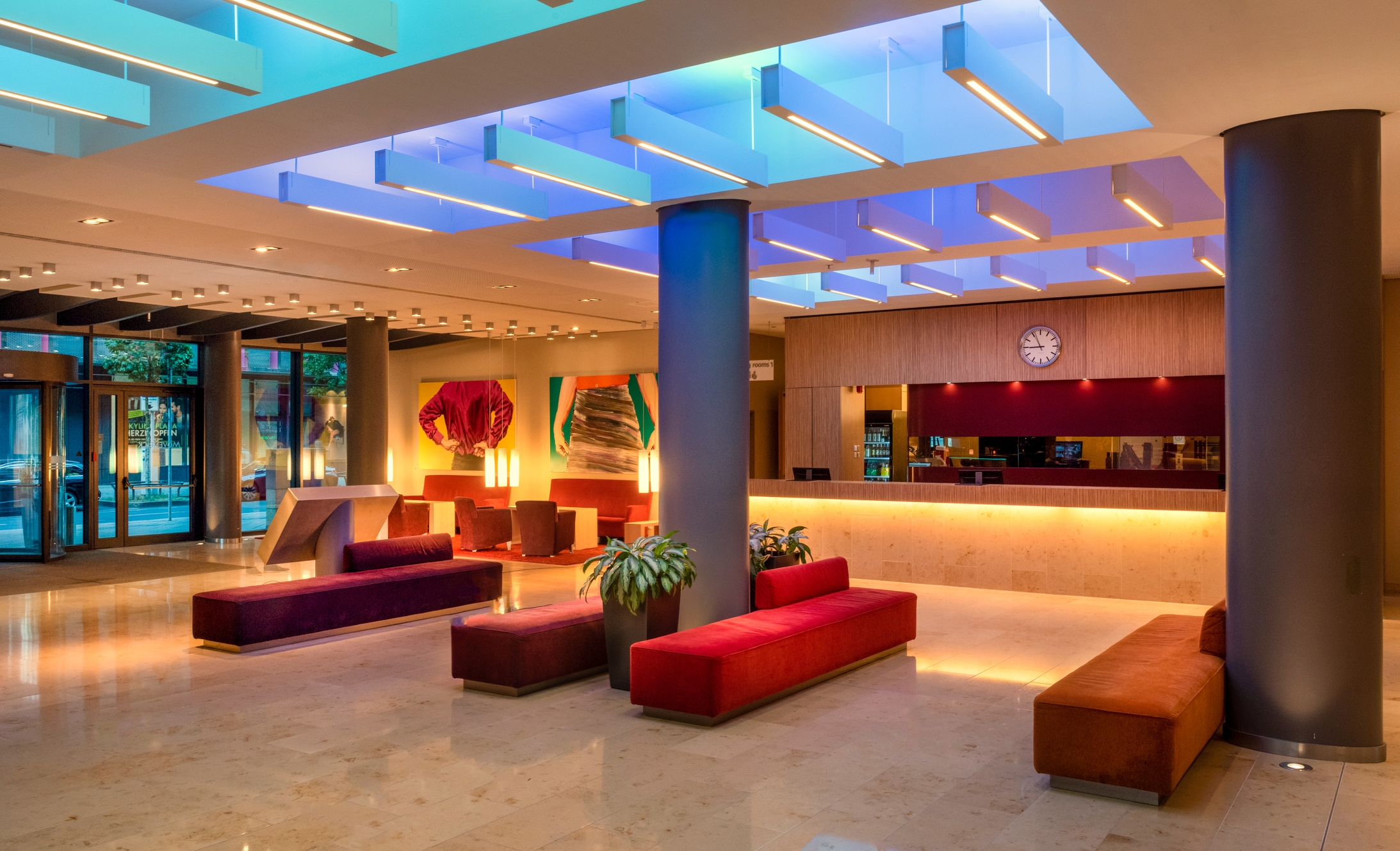 Mövenpick Hotel Frankfurt City, photo 4 of 54