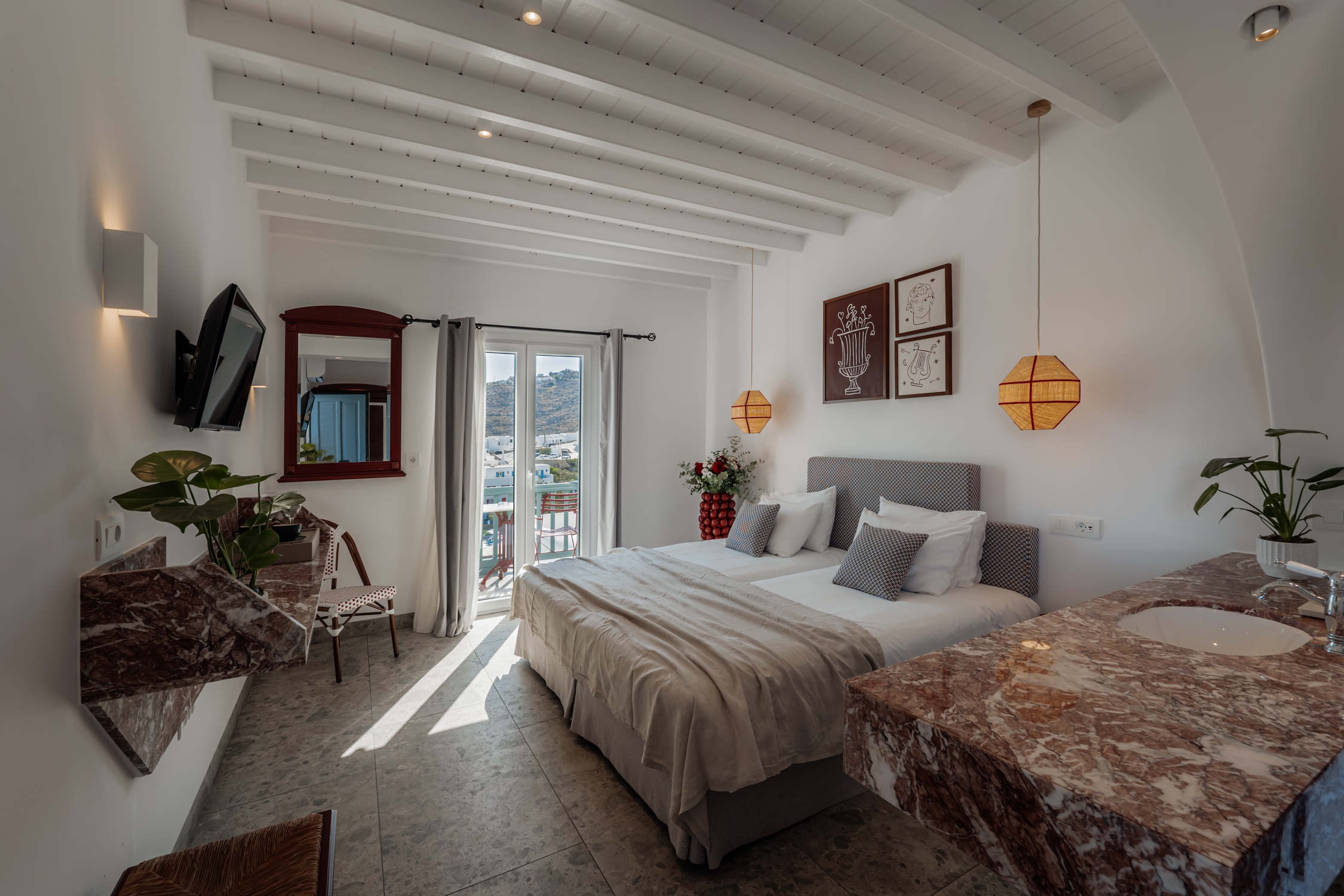 Pelican Bay Art Hotel, photo 23 of 78